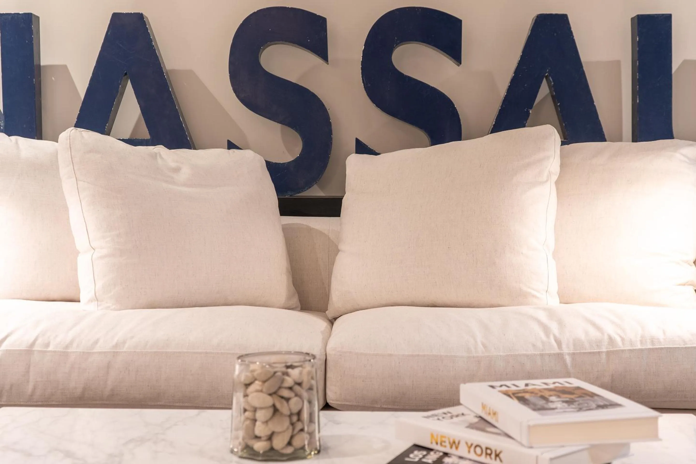 Seating area in Nassau Suite South Beach, an All Suite Hotel