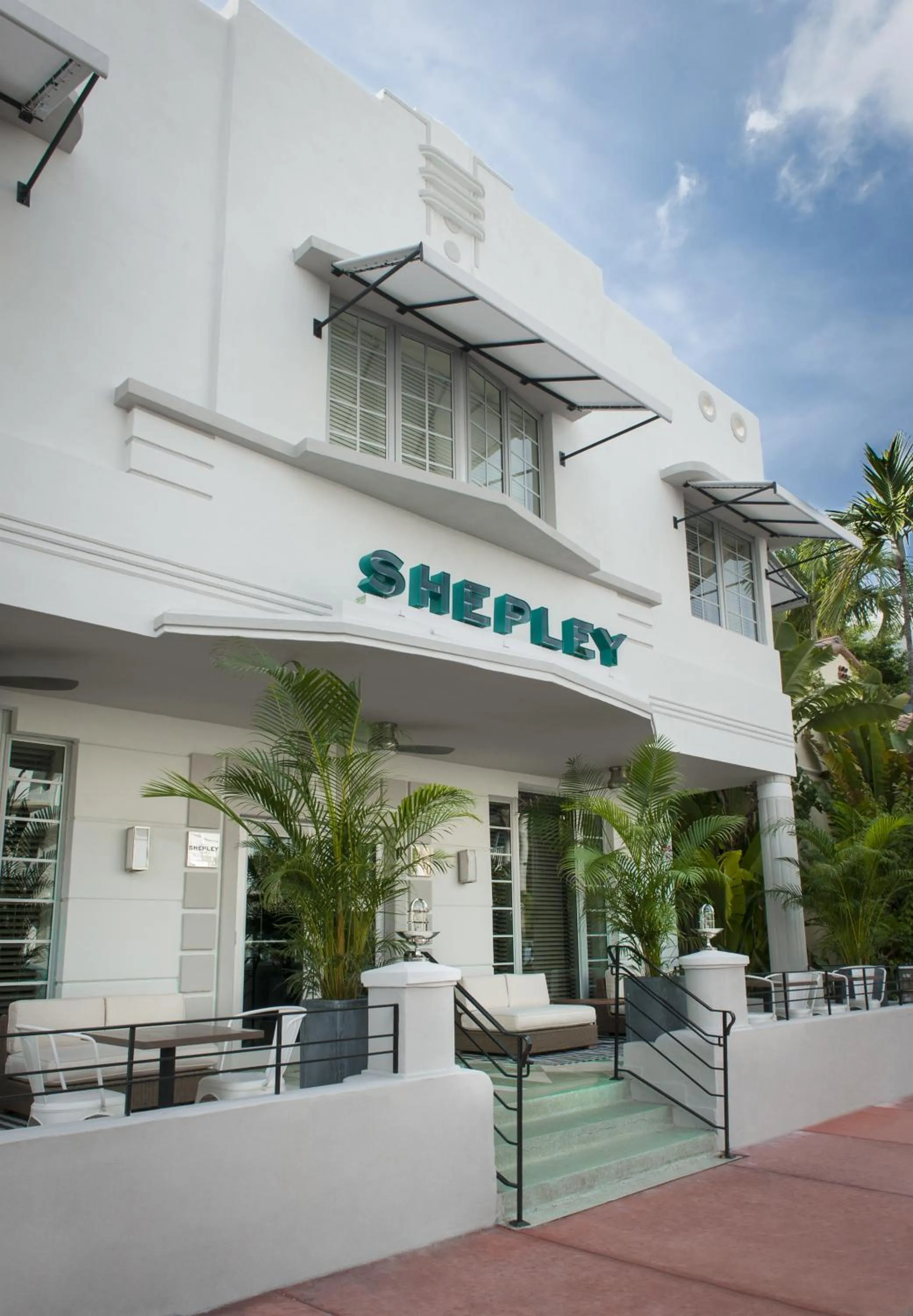 Facade/entrance in Shepley South Beach Hotel