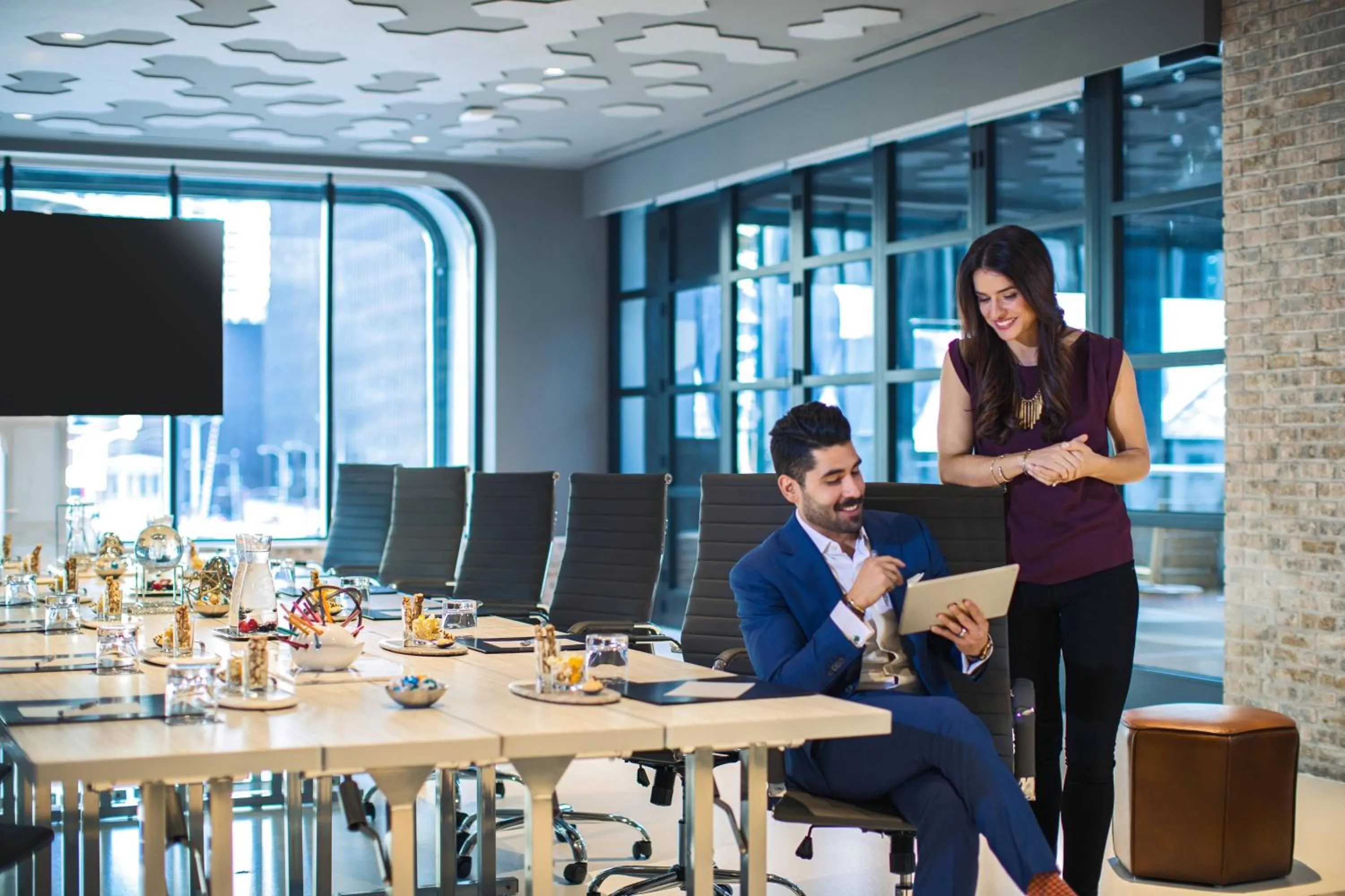 Meeting/conference room in Renaissance Chicago Downtown Hotel