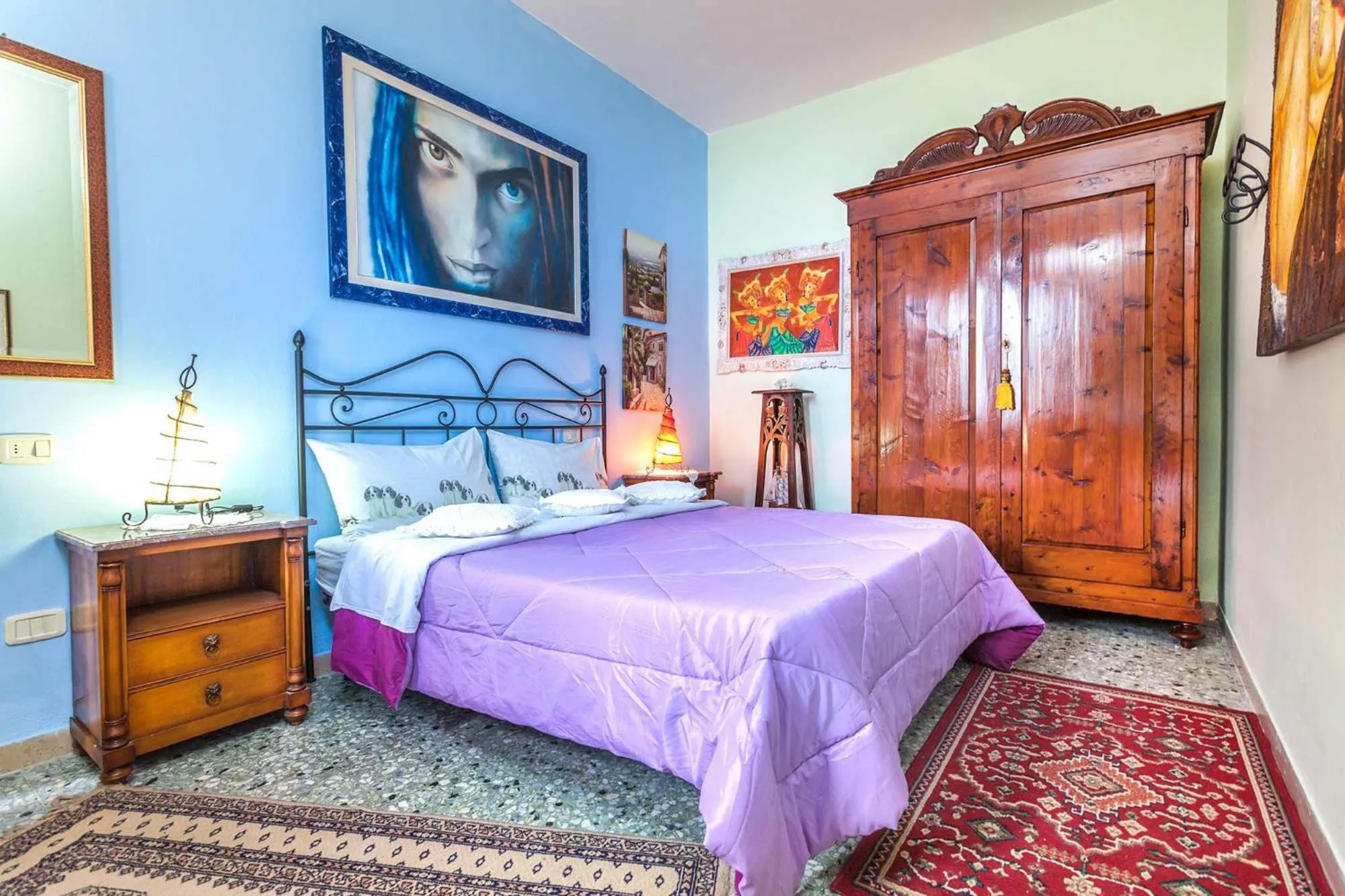 Shower, Bed in Casa Kita