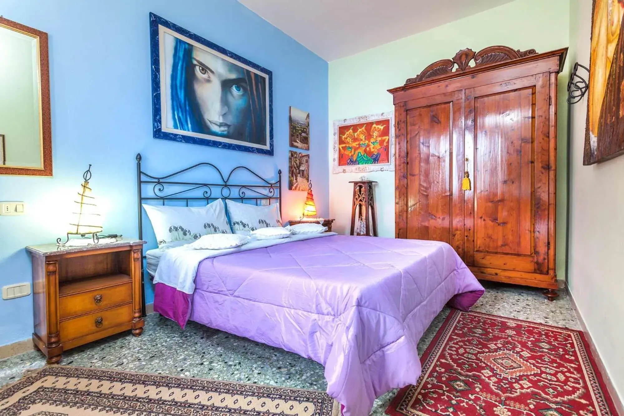 Quadruple Room with Private Bathroom in Casa Kita Quadruple Room with Private Bathroom in Casa Kita