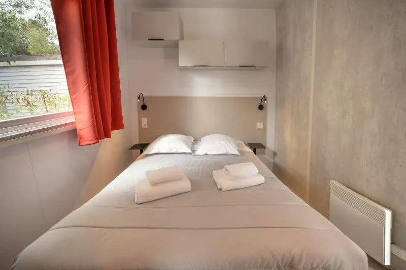 Bed in Domaine de Diane