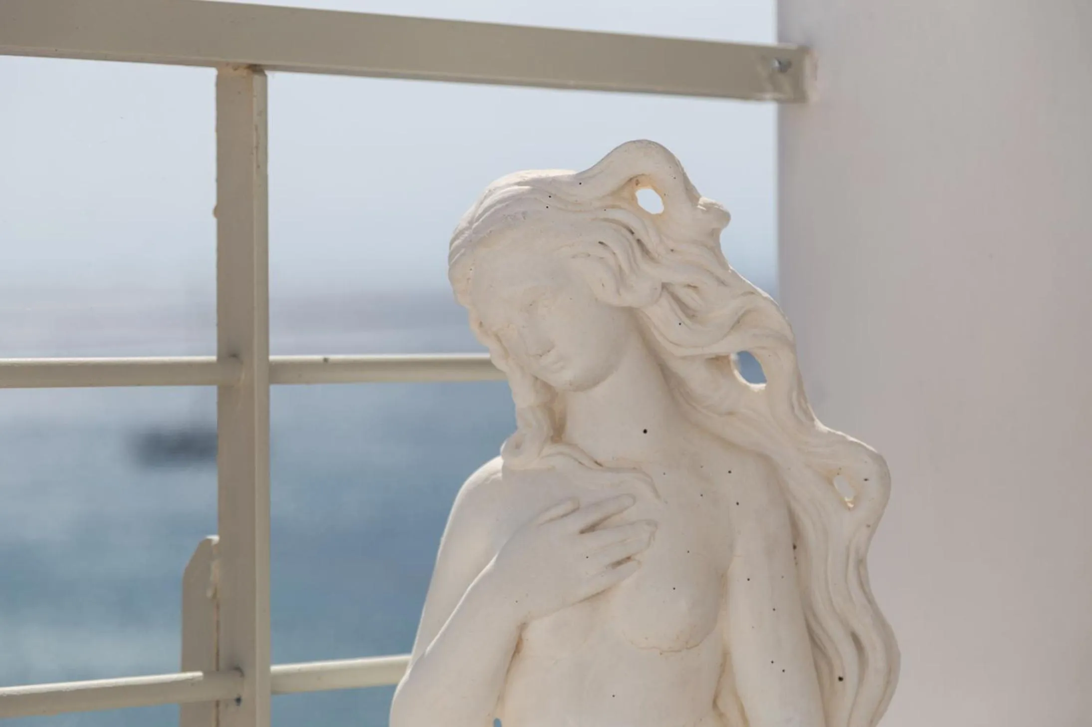 Decorative detail in Poseidon Apartments and Villas by the Sea