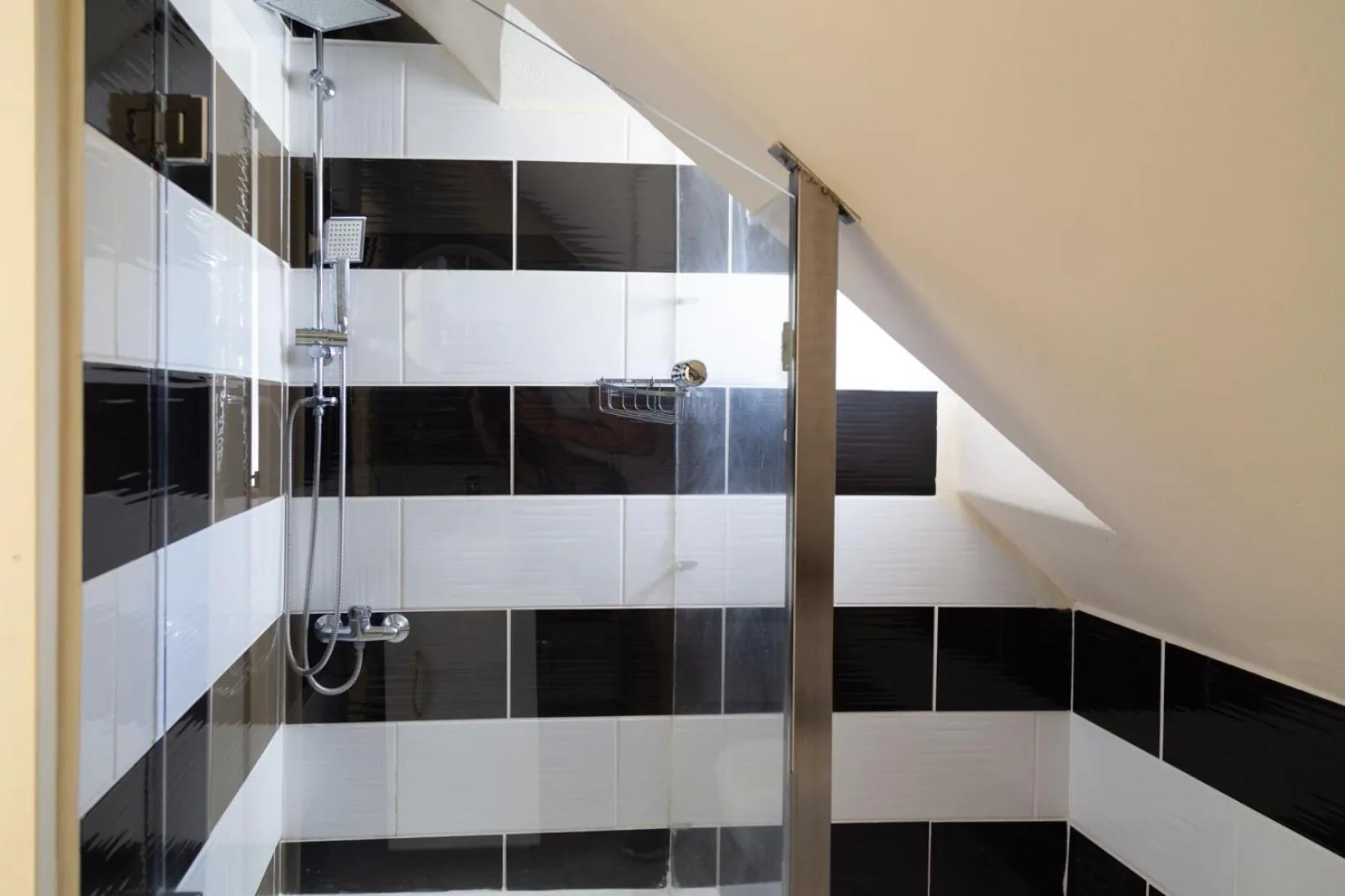 Shower in Poseidon Apartments and Villas by the Sea