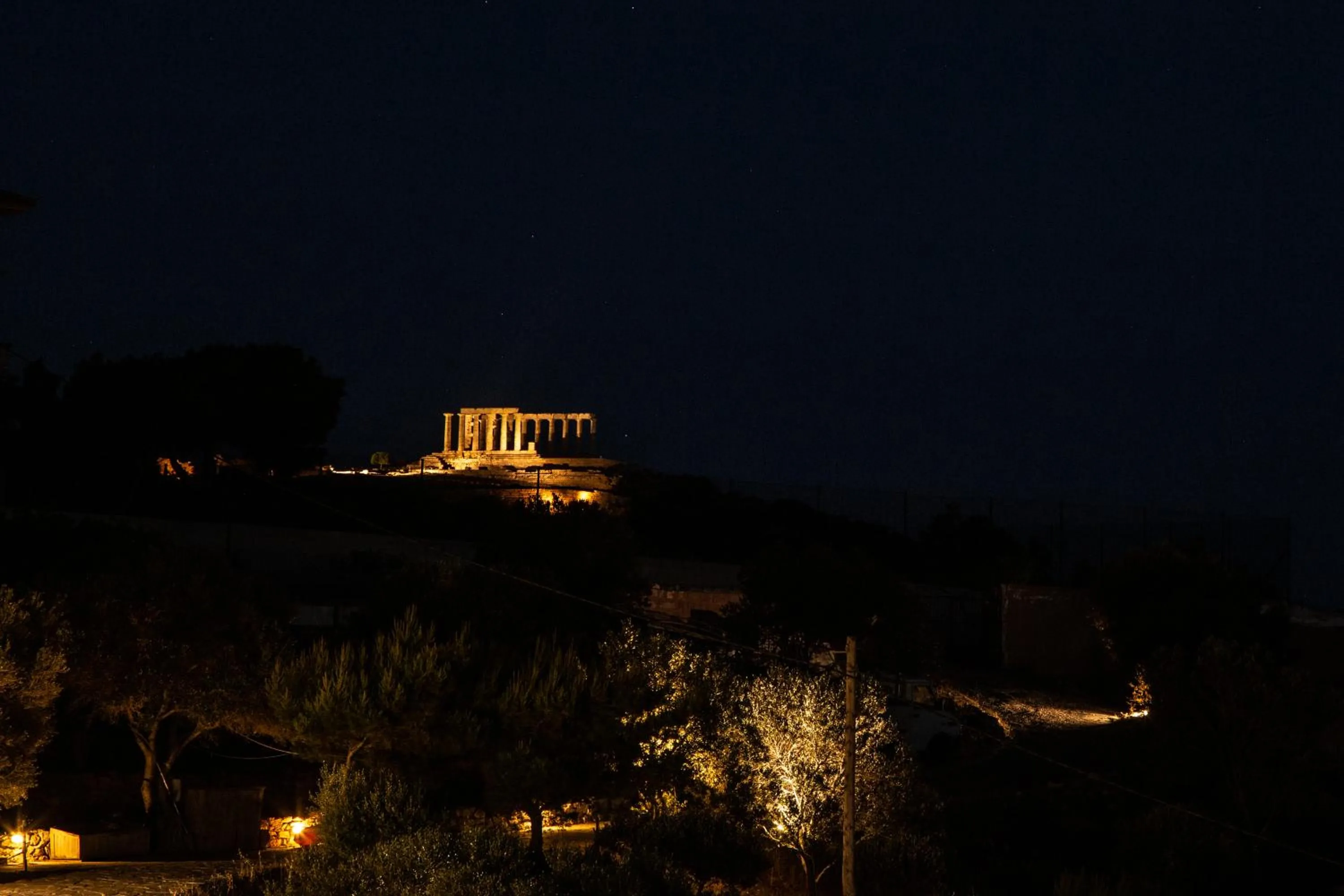 Night in Poseidon Apartments and Villas by the Sea