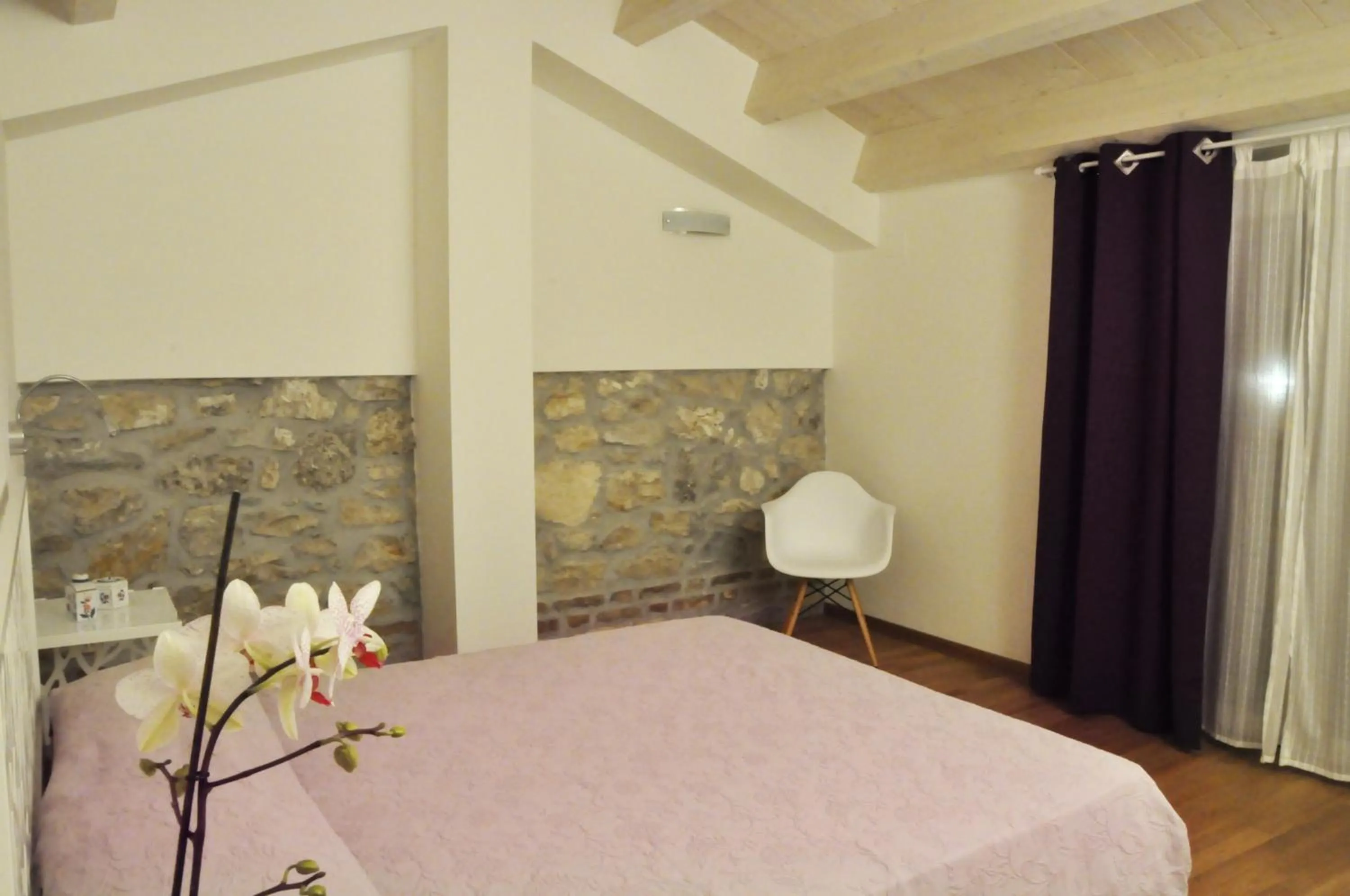 Bedroom, Bed in Da Oreste Affittacamere