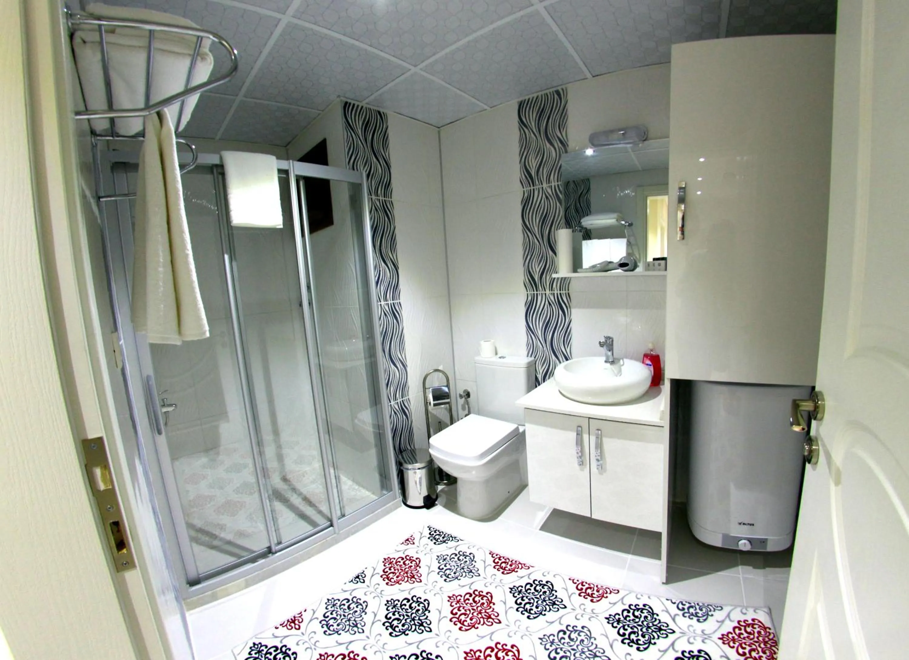 Property building in Ephesus Palace