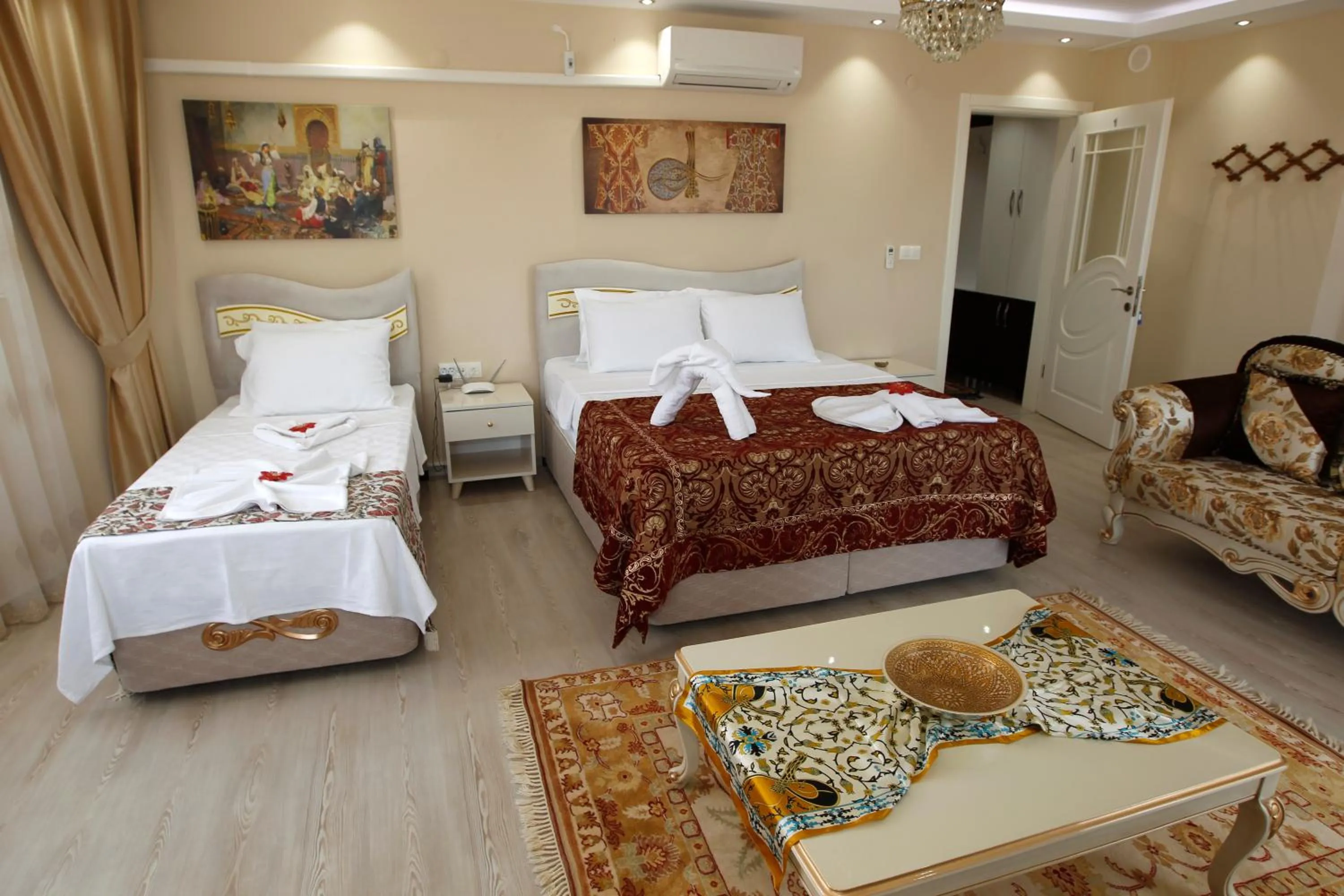 Property building in Ephesus Palace