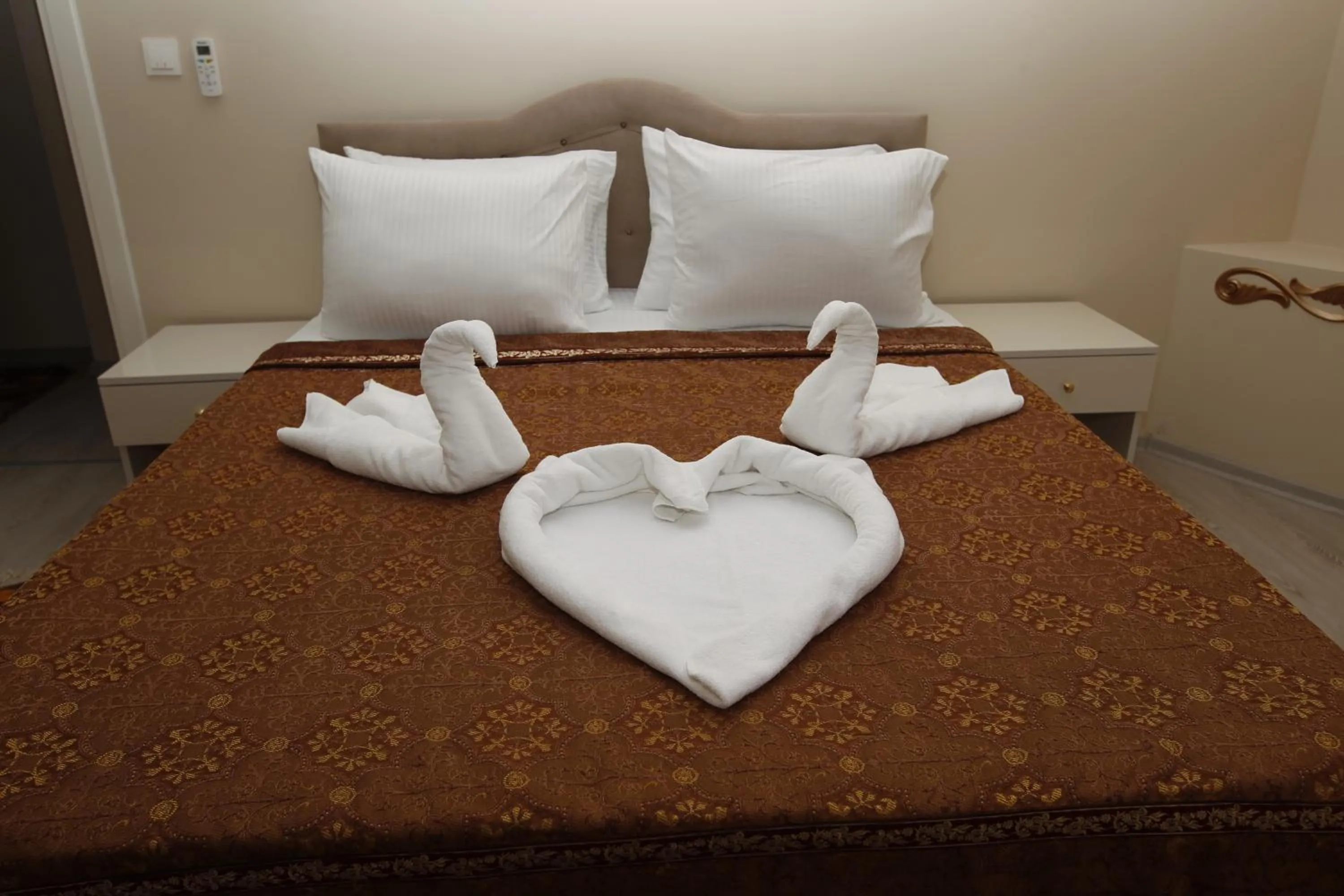 Bed in Ephesus Palace