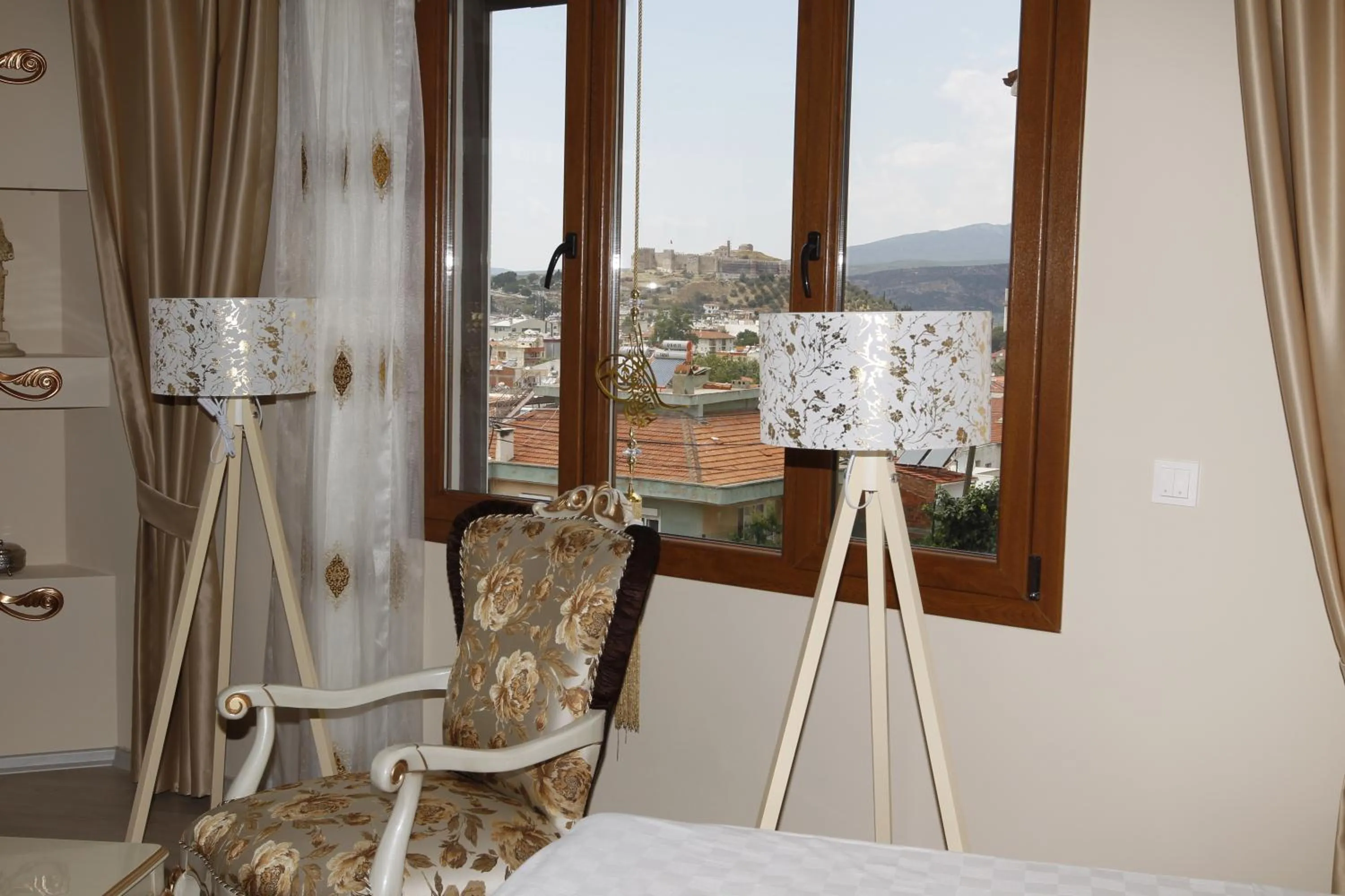 Property building in Ephesus Palace