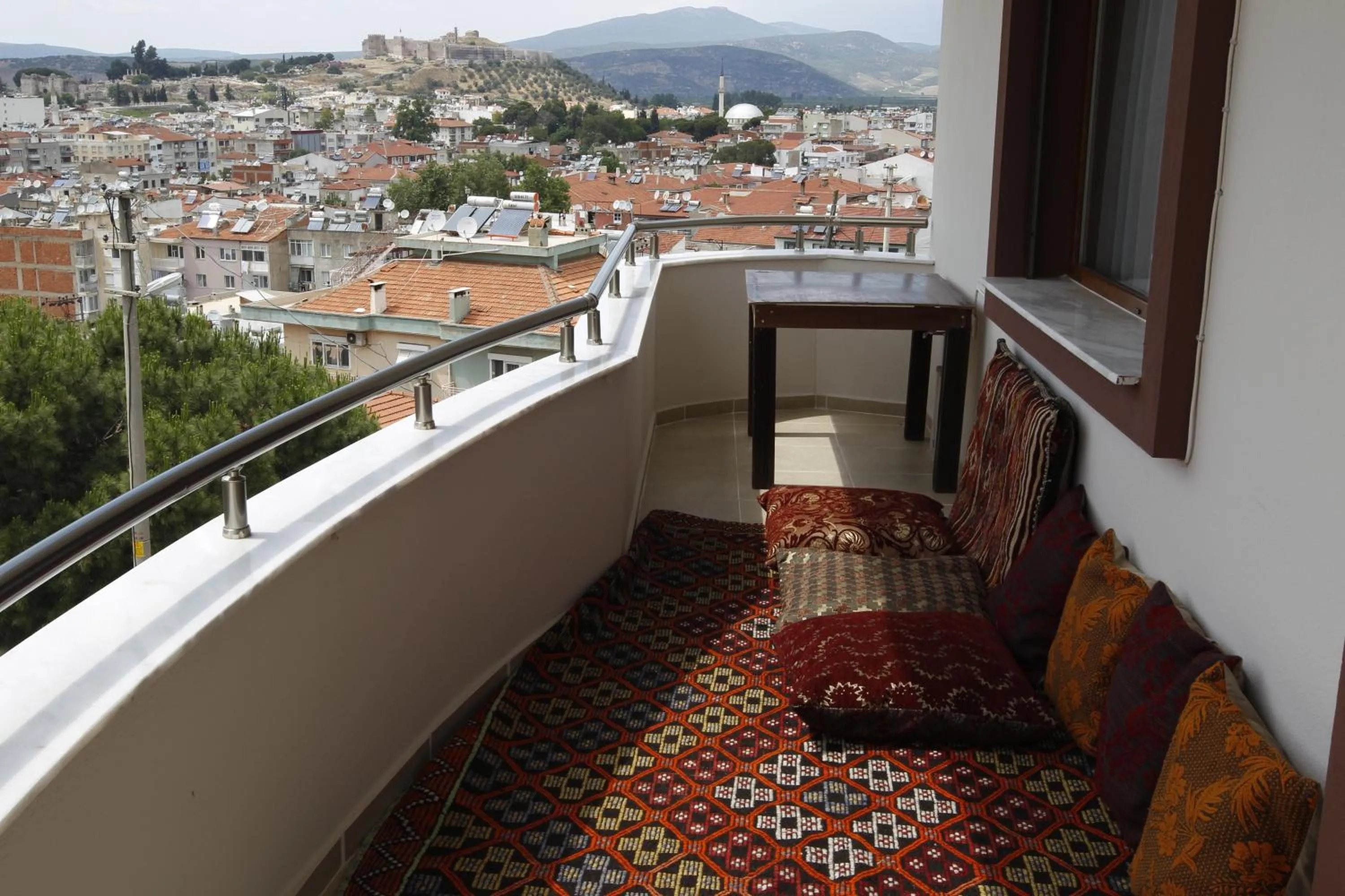 Property building in Ephesus Palace