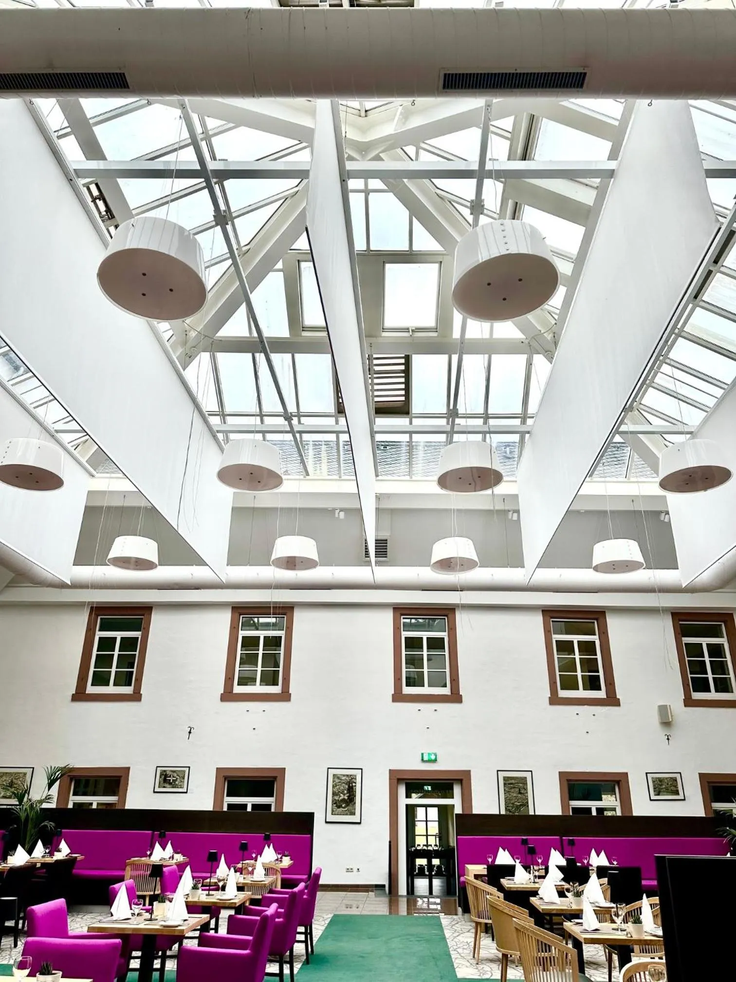 Restaurant/places to eat in Augustiner Hotel