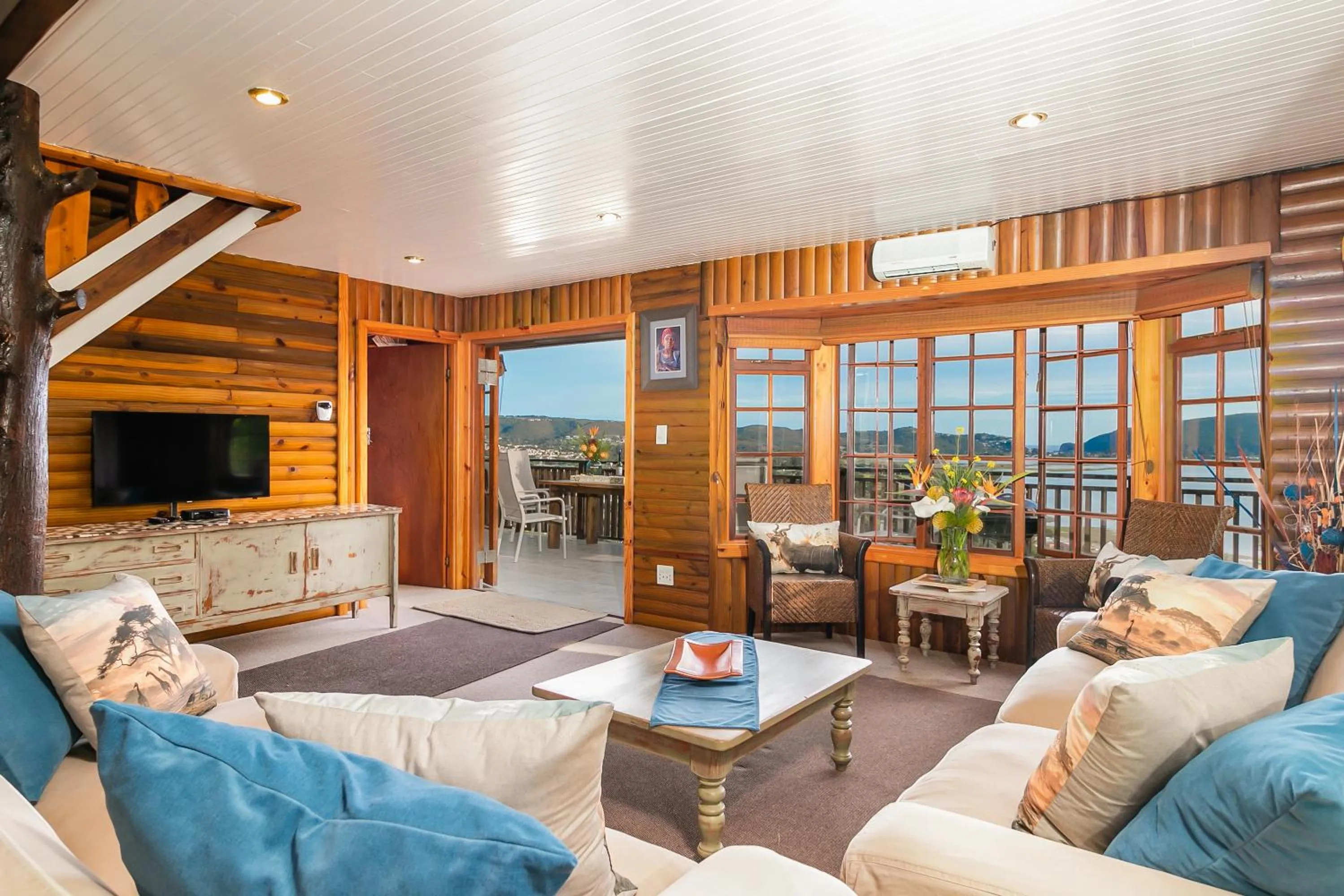 Patio in Big Tree House Lodge