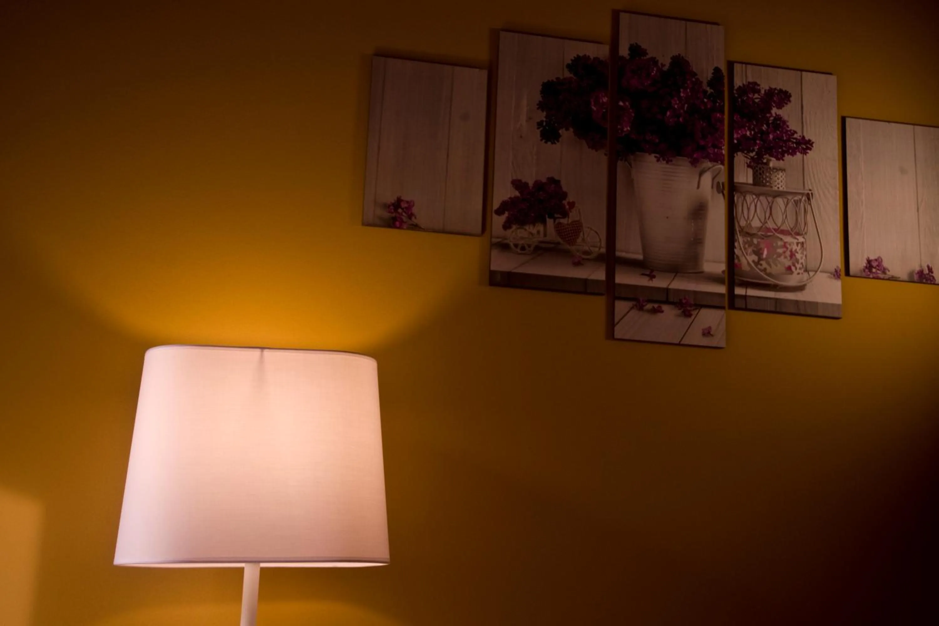 Decorative detail in B&B Liberty