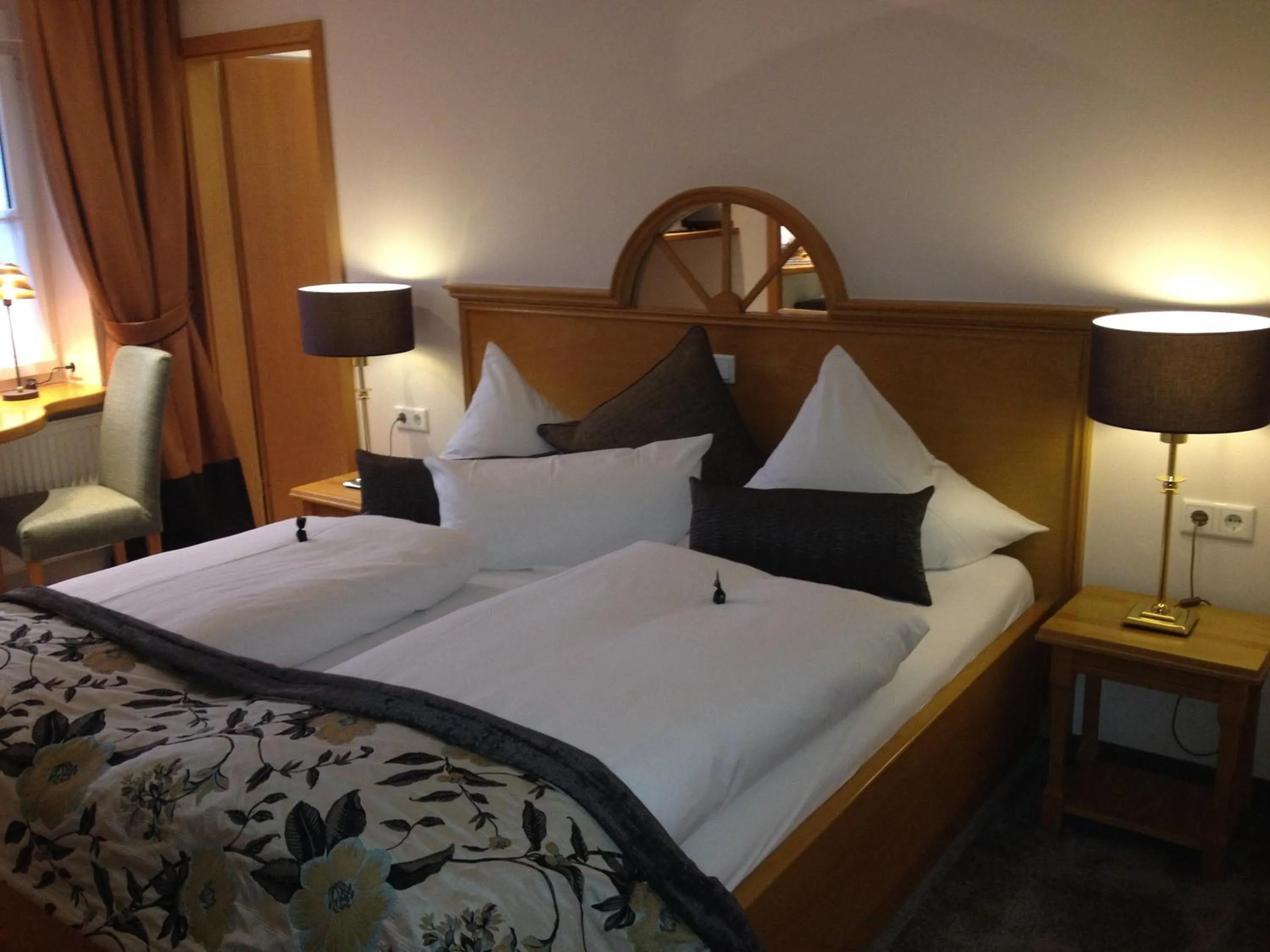 Bed in Hotel Kaiserhof