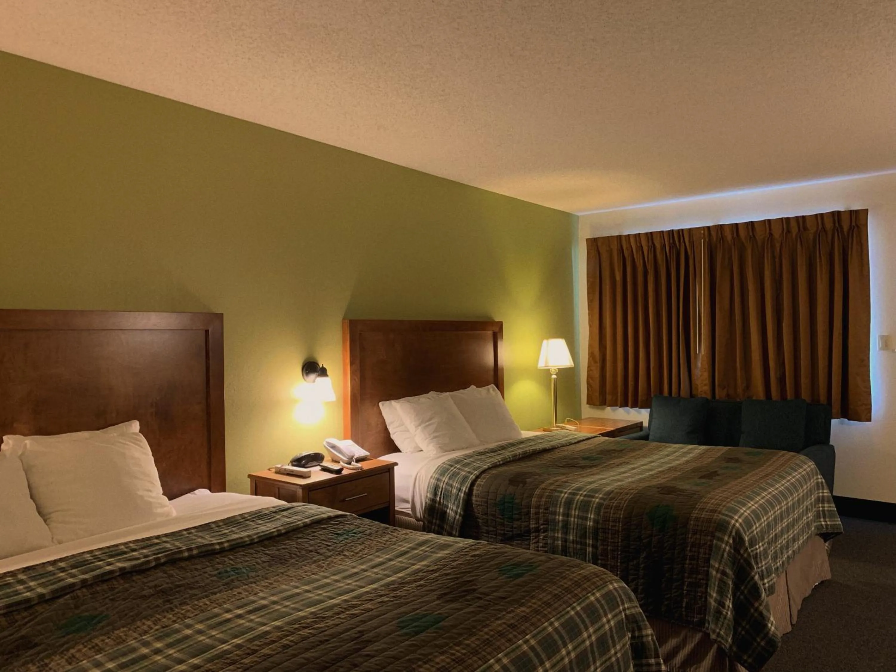 Bed in Great Western Colorado Lodge