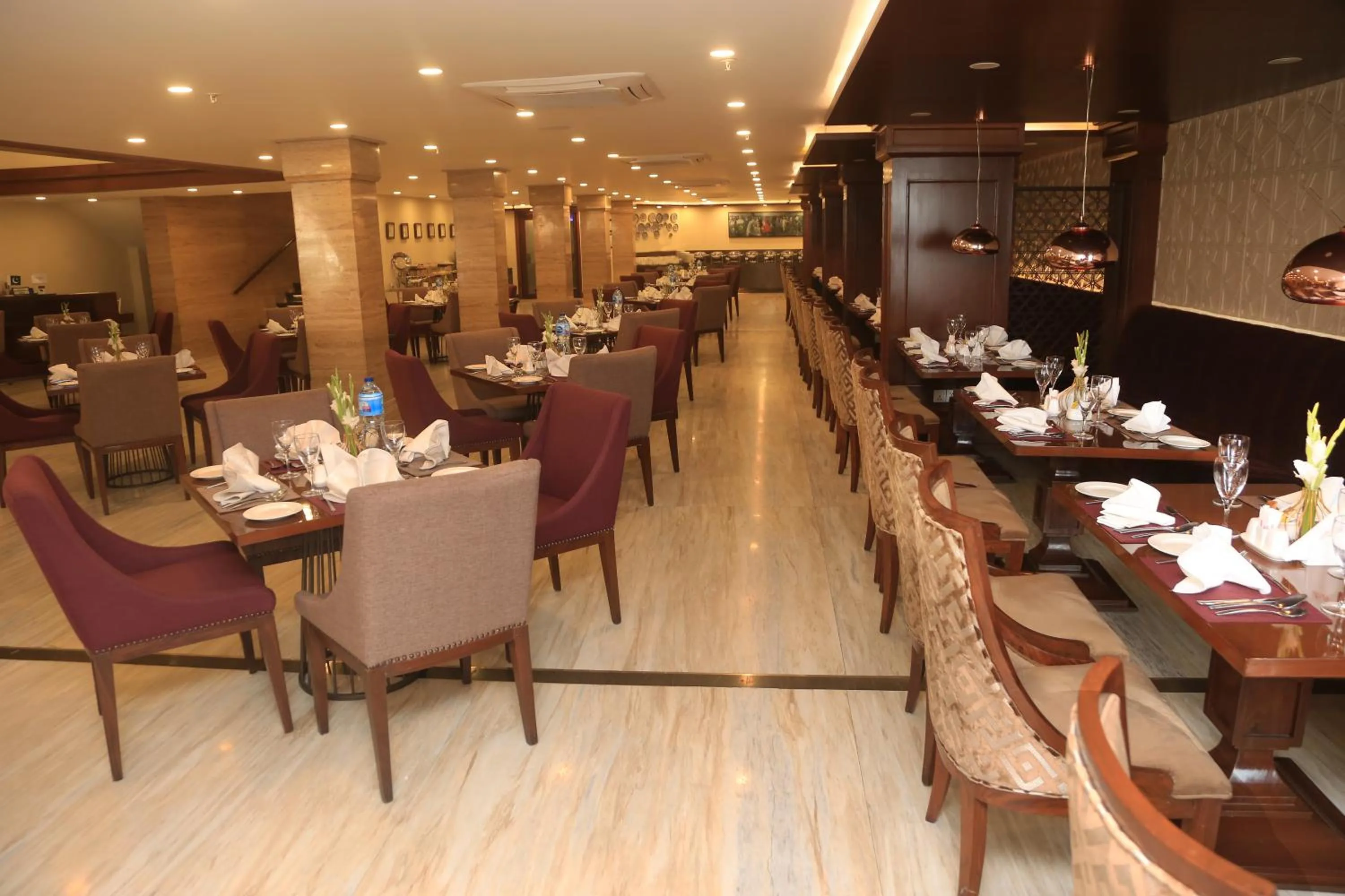 Restaurant/places to eat in Ramada by Wyndham Multan