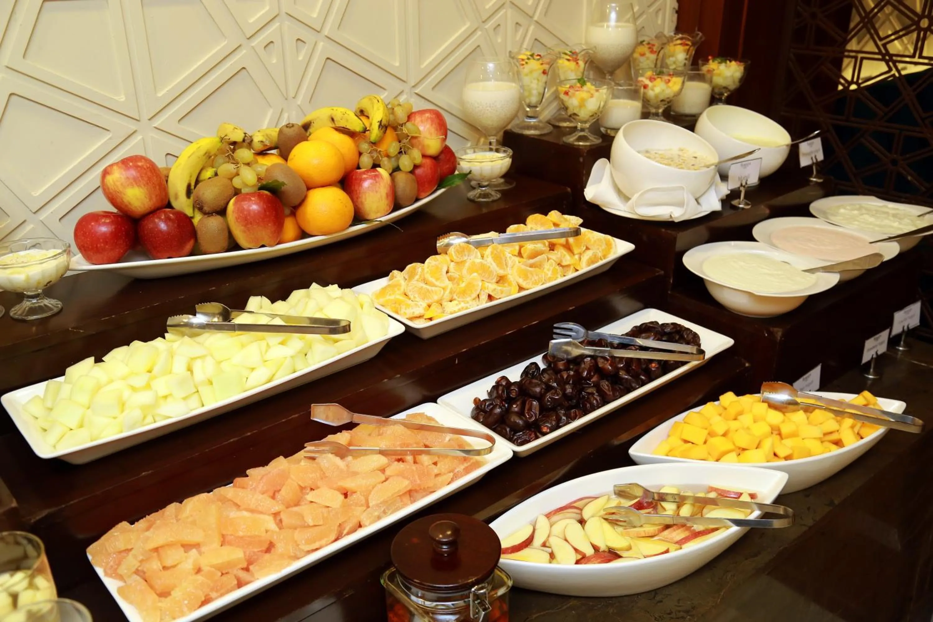 Restaurant/places to eat in Ramada by Wyndham Multan