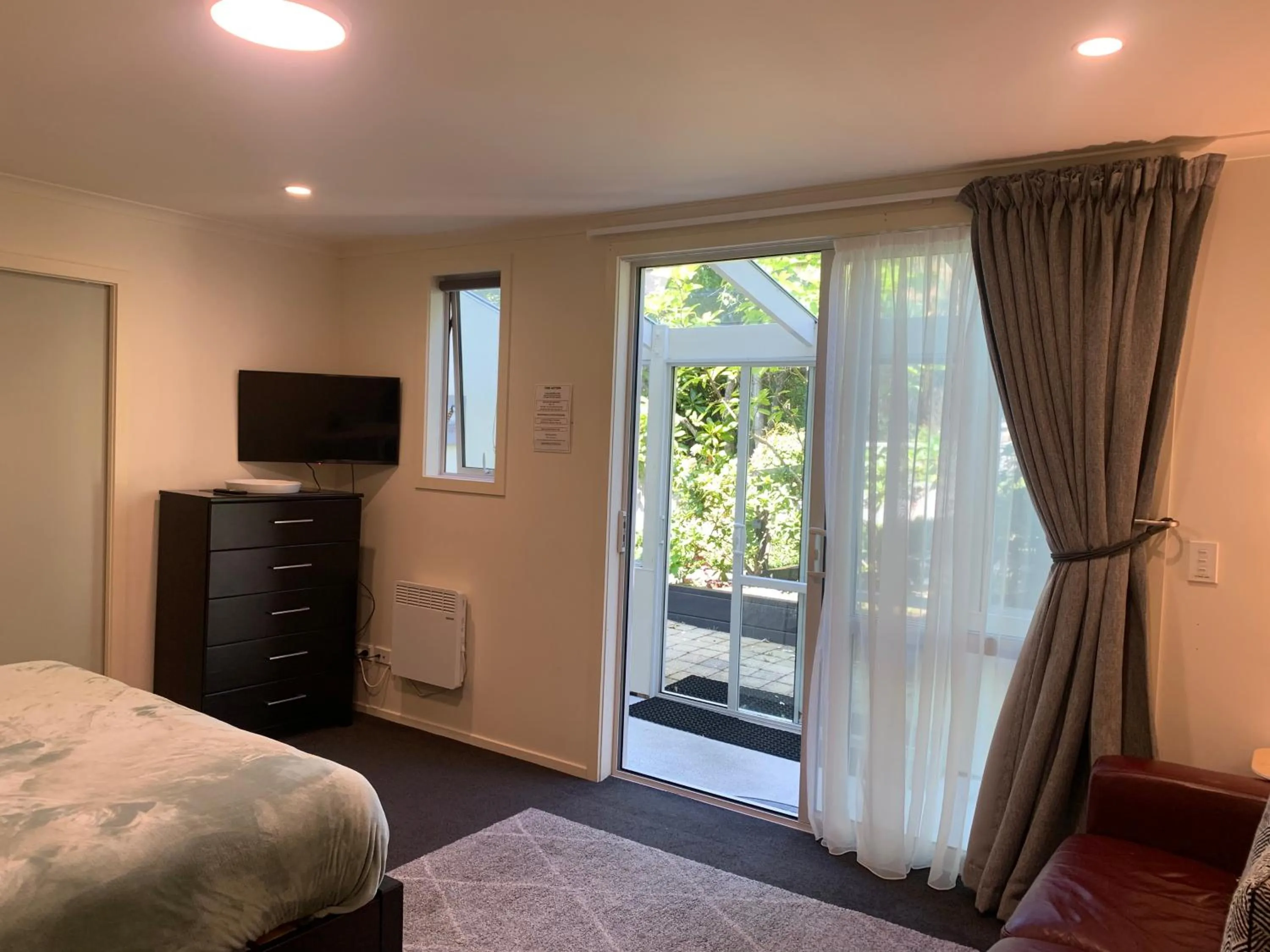 Bed in March Apartments