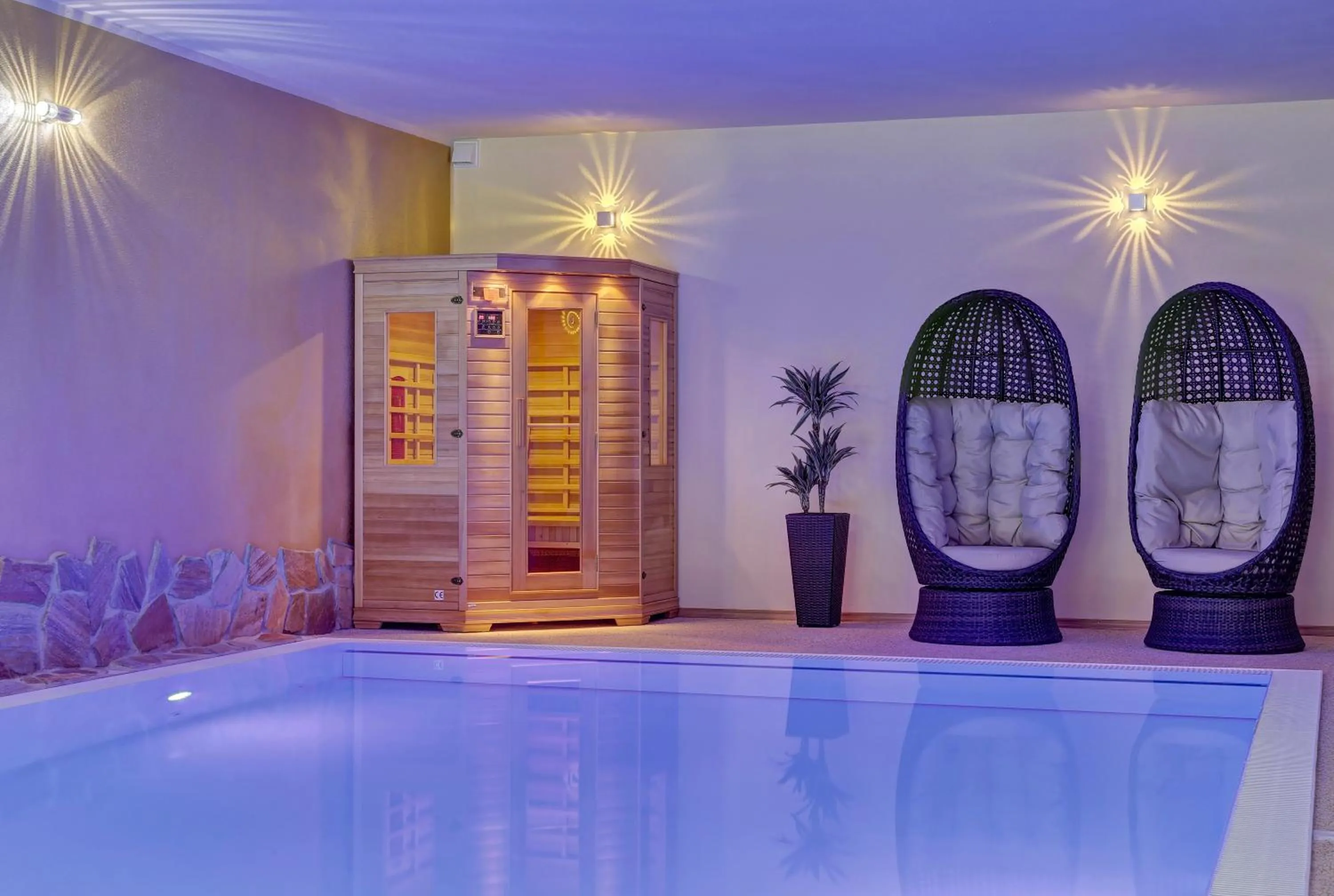 Swimming pool in Wellnesshotel deine Auszeit, Adults only
