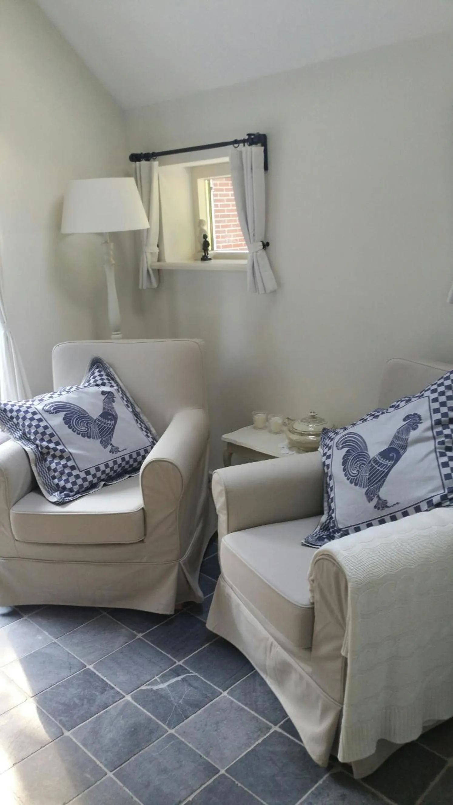 Property building, Bed in bij Saar