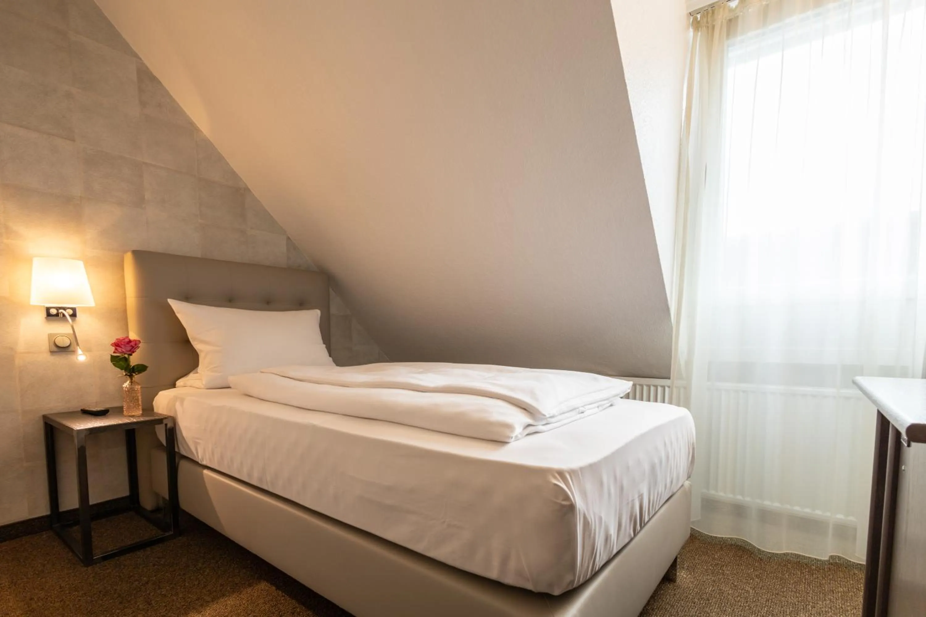 Staff, Bed in Hotel Fischerhaus