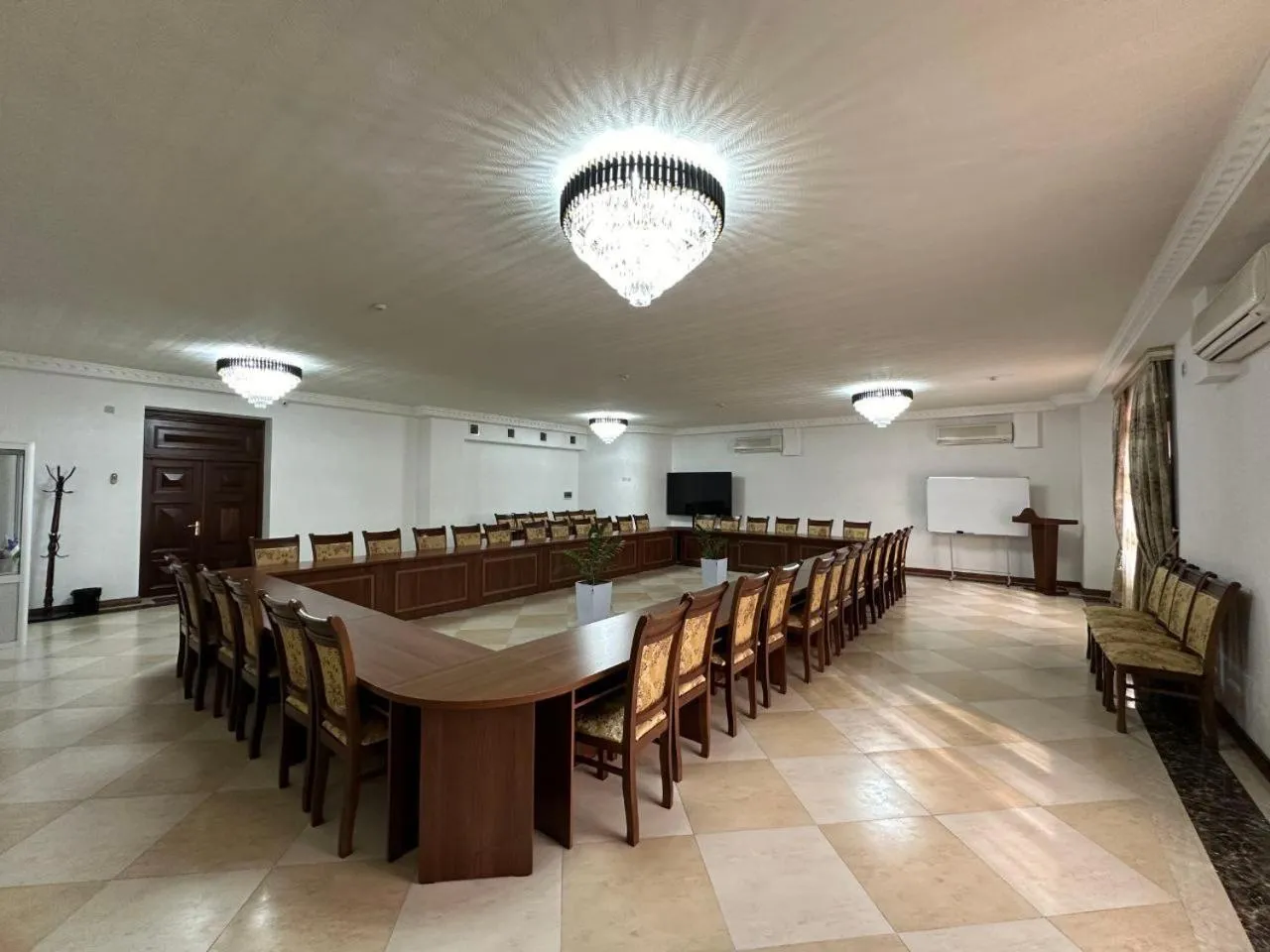 Meeting/conference room in Zilol Baxt