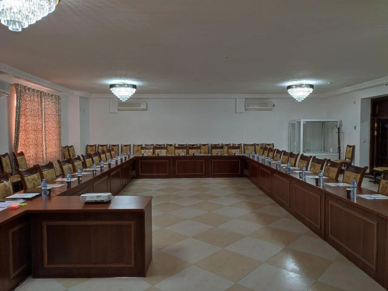 Meeting/conference room in Zilol Baxt