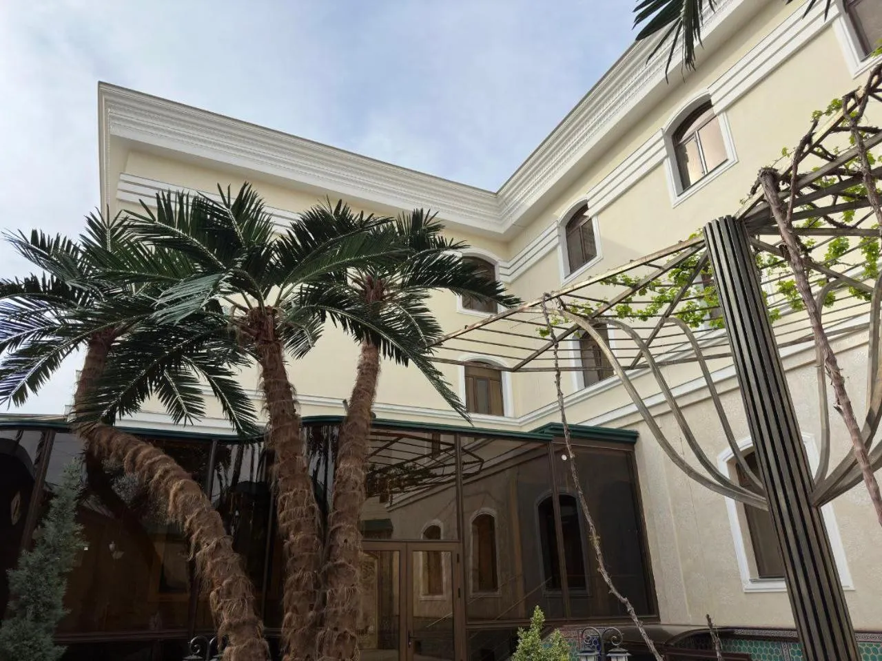 Garden in Zilol Baxt