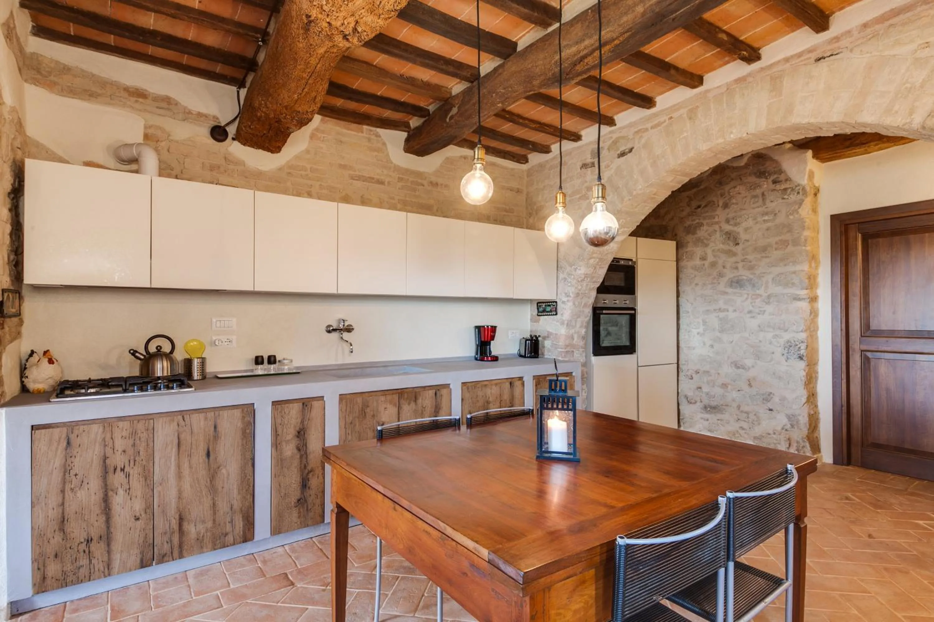 Kitchen or kitchenette in Umbria Country Shelter