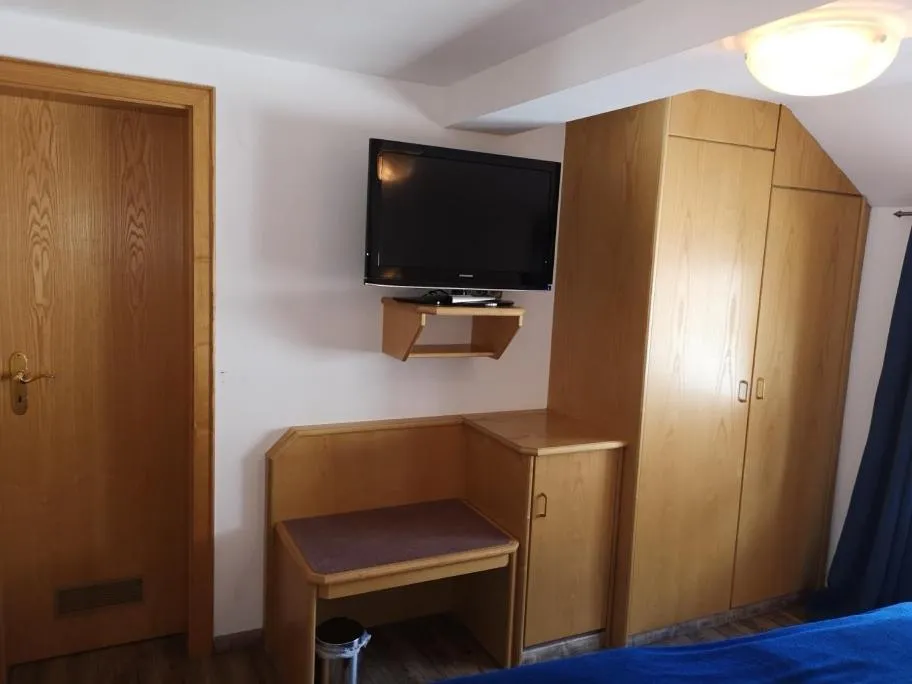 Bed in Hotel DreiKönig & Restaurant SeeGourmet