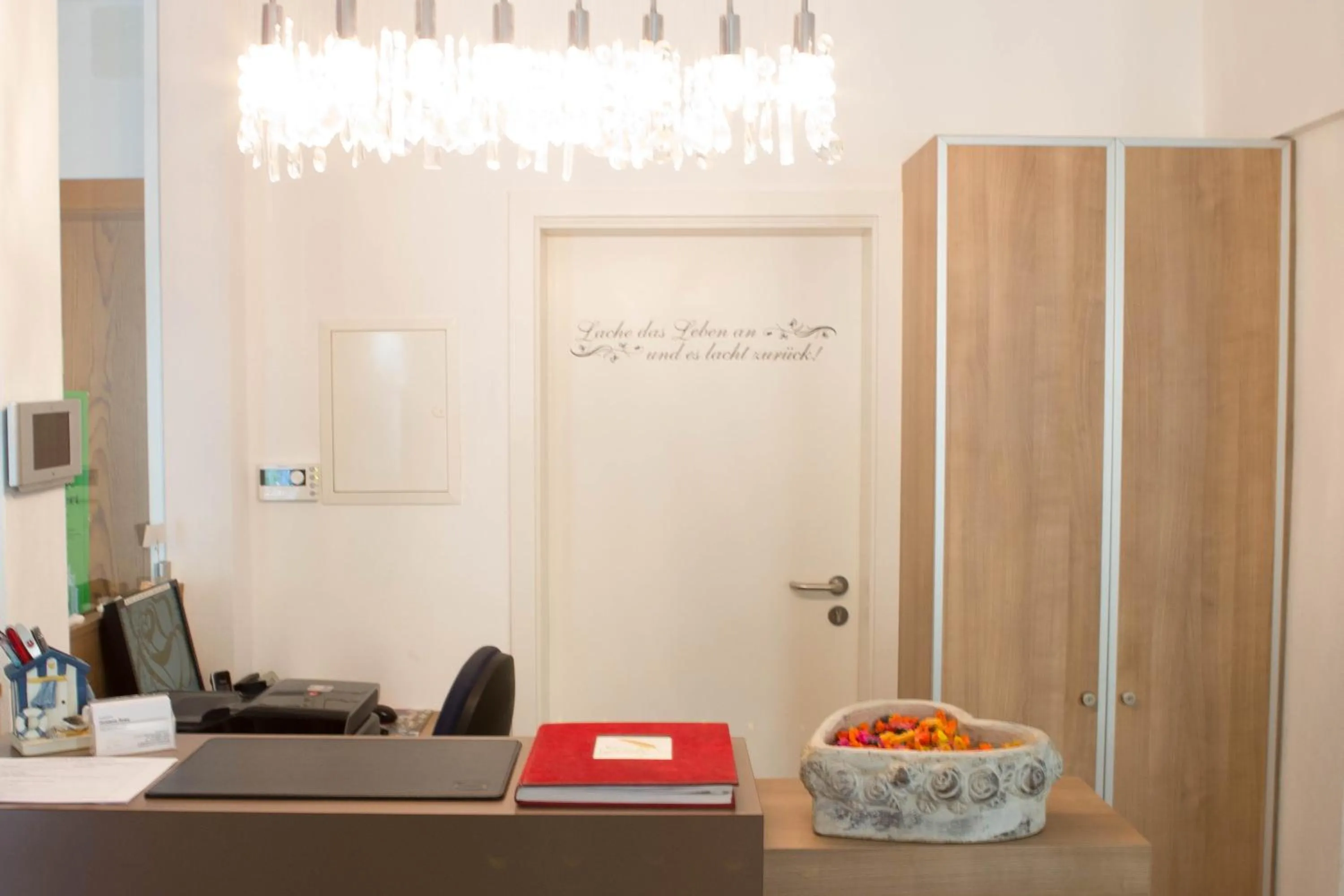 Lobby or reception in Boutiquehotel Goldene Rose - self-check-in