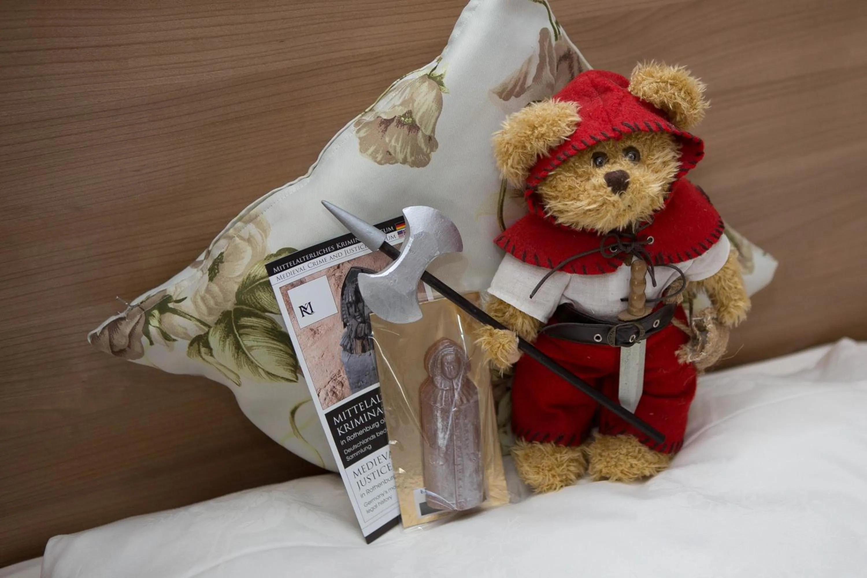 Decorative detail, Bed in Boutiquehotel Goldene Rose - self-check-in