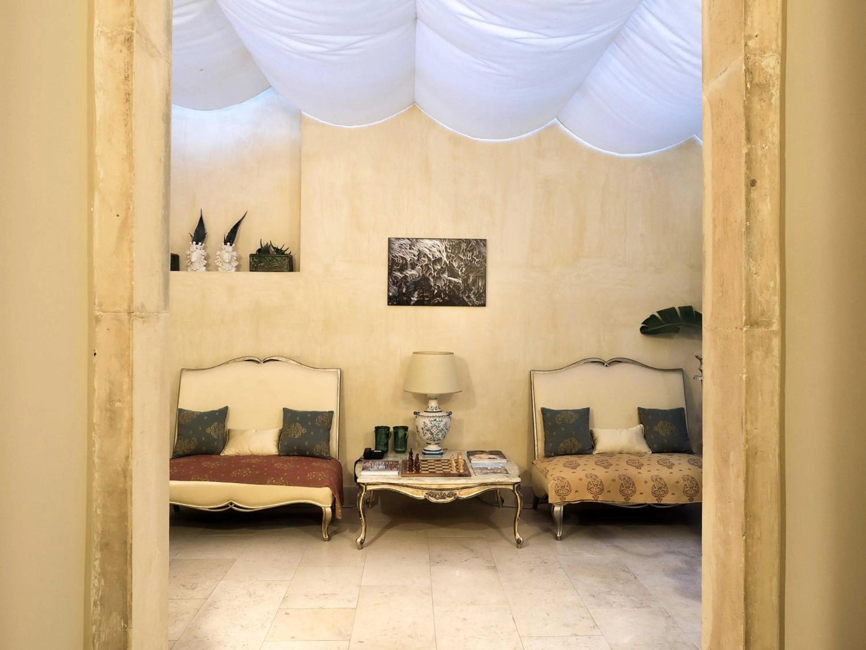 Living room, Bed in Gagliardi Boutique Hotel