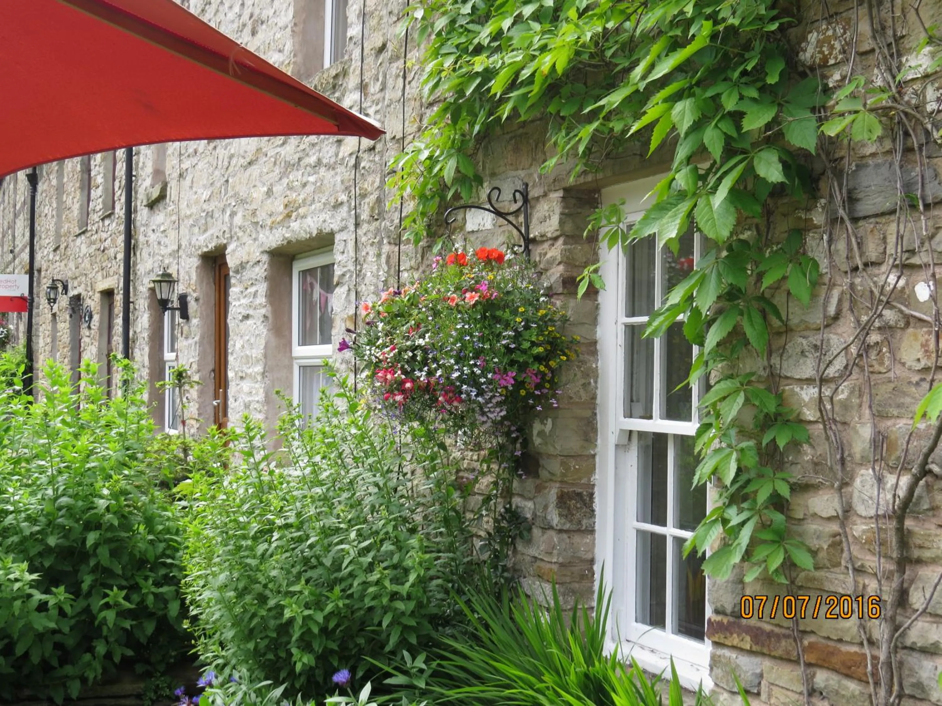 Facade/entrance in Eastview Bed and Breakfast