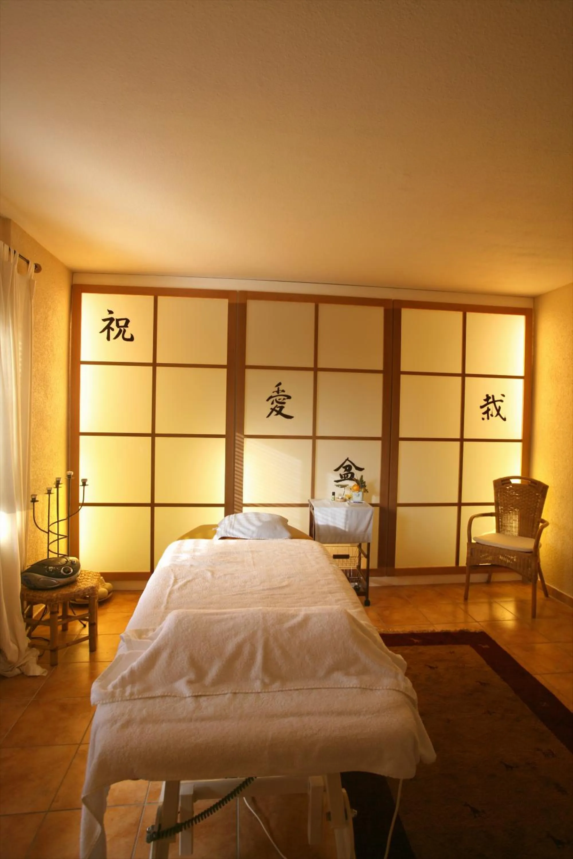 Massage, Bed in Hotel Am Hirschhorn - Wellness - Spa - and more