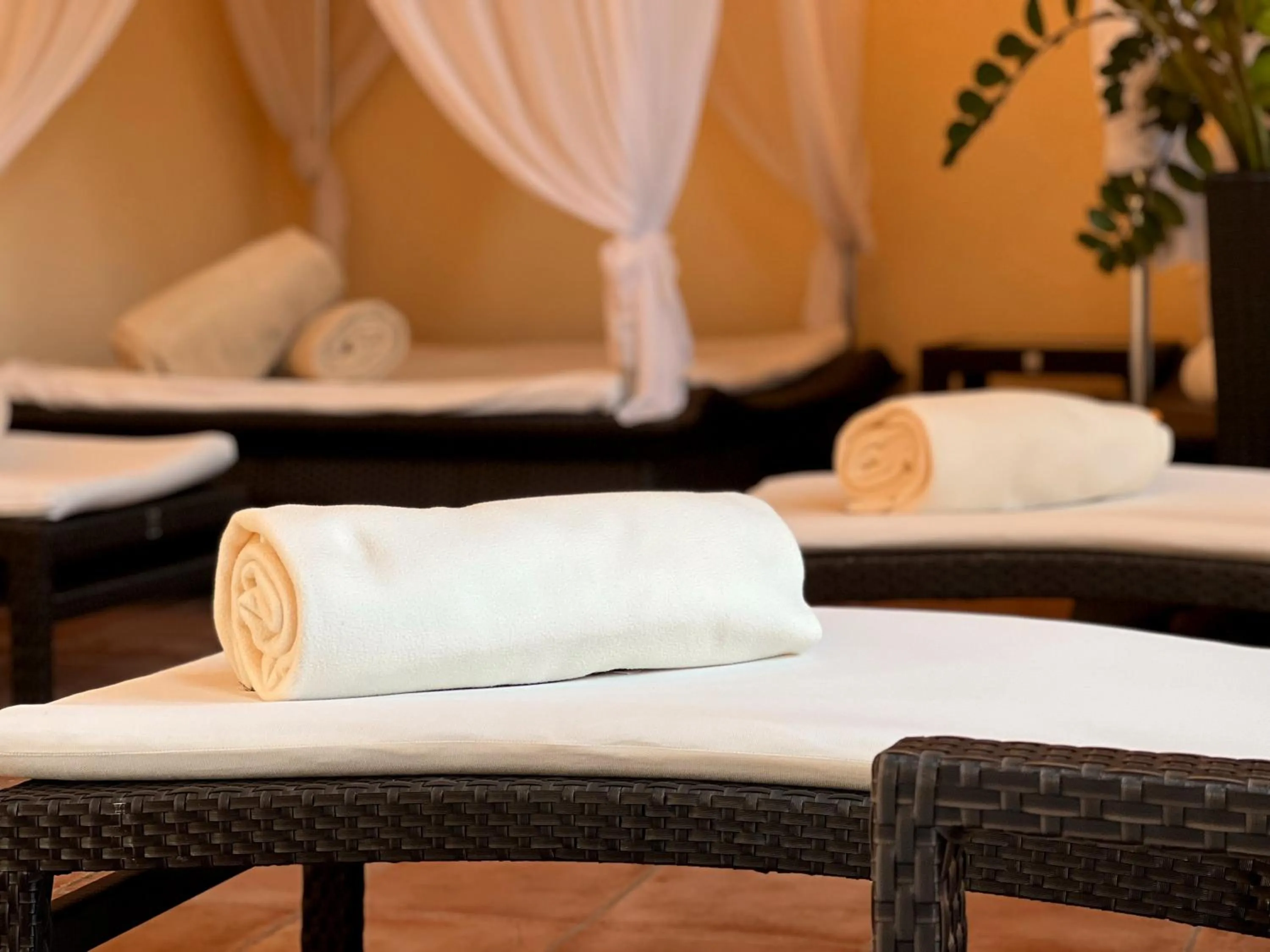Spa and wellness centre/facilities, Bed in Hotel Am Hirschhorn - Wellness - Spa - and more