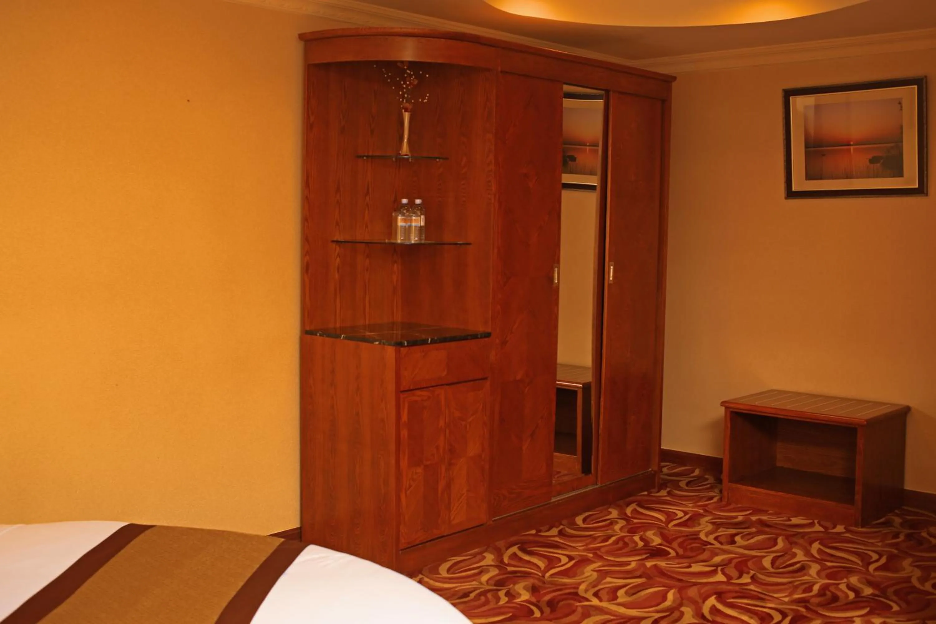 hair dresser, Bed in Mbale Resort Hotel