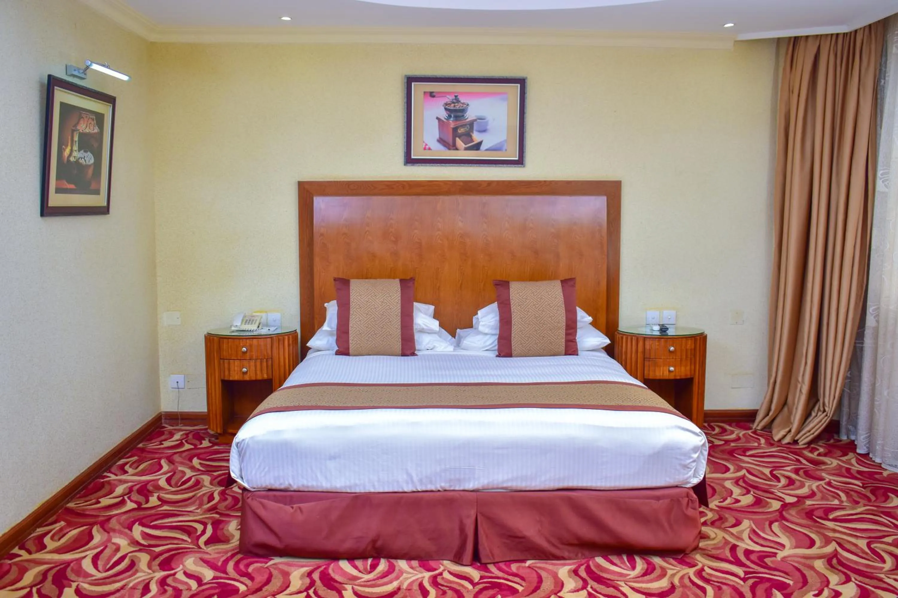Bed in Mbale Resort Hotel
