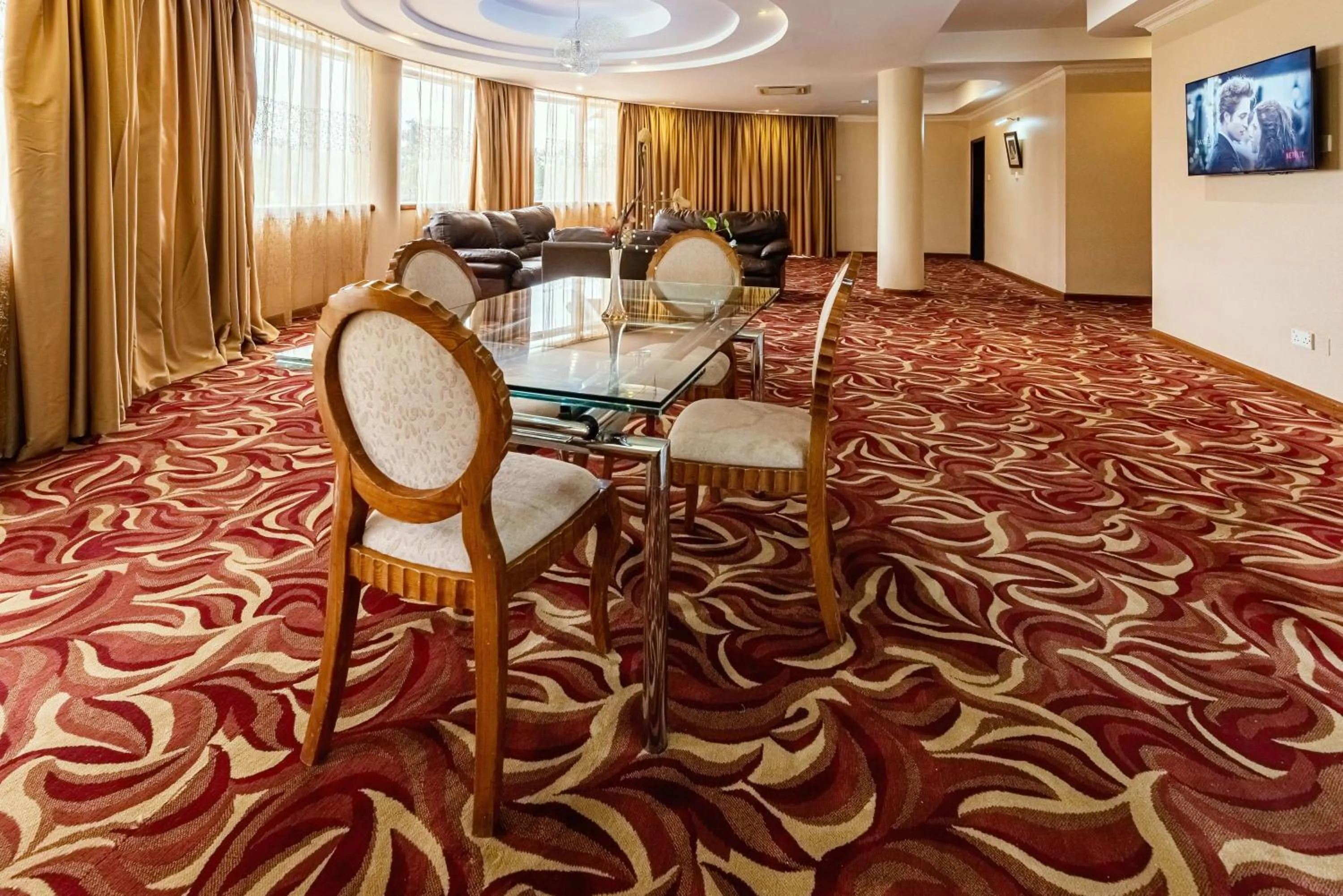 TV and multimedia in Mbale Resort Hotel