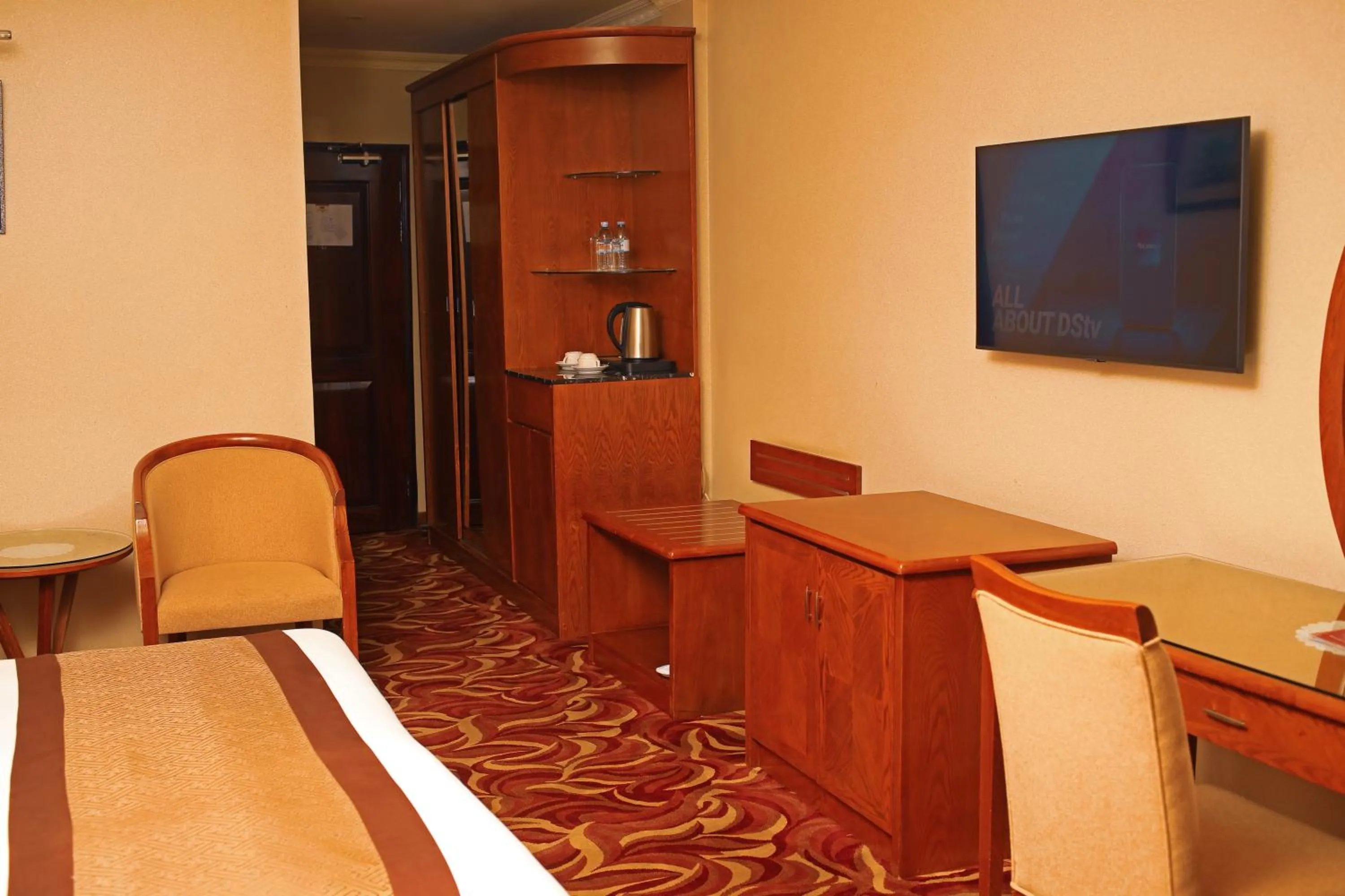 hair dresser in Mbale Resort Hotel