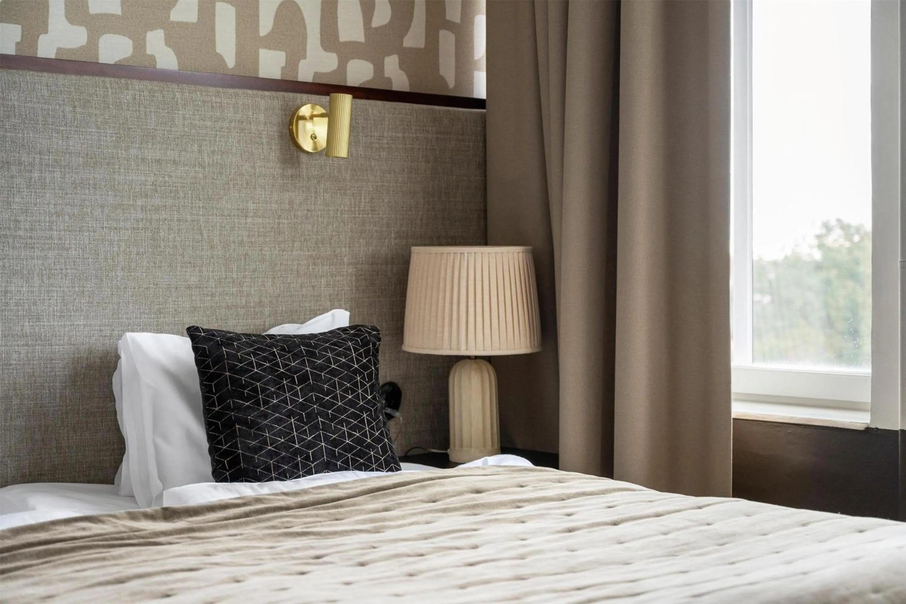 Bedroom, Bed in Grand Halmstad, WorldHotels Crafted
