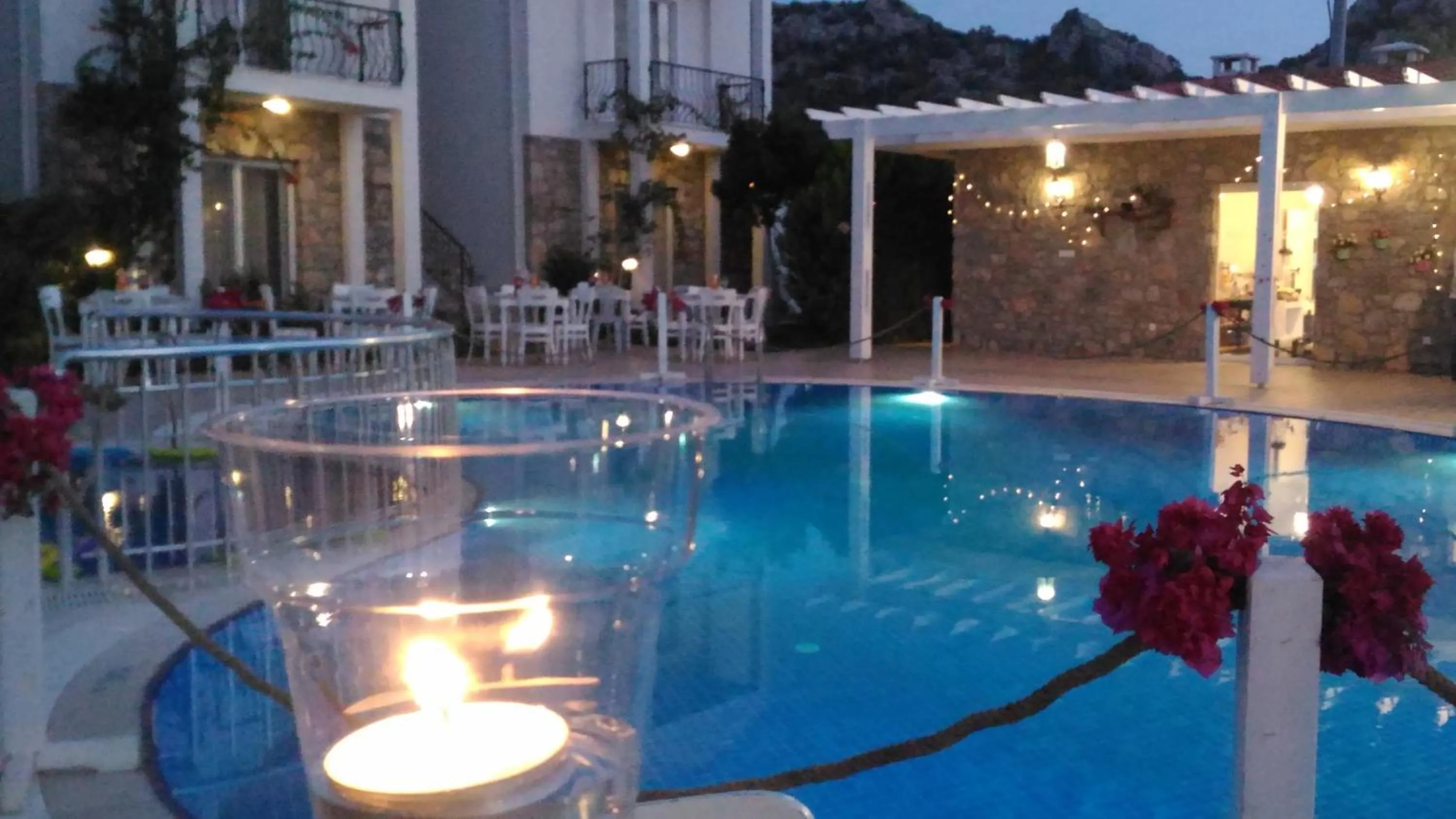 Swimming pool in Kalina Hotel