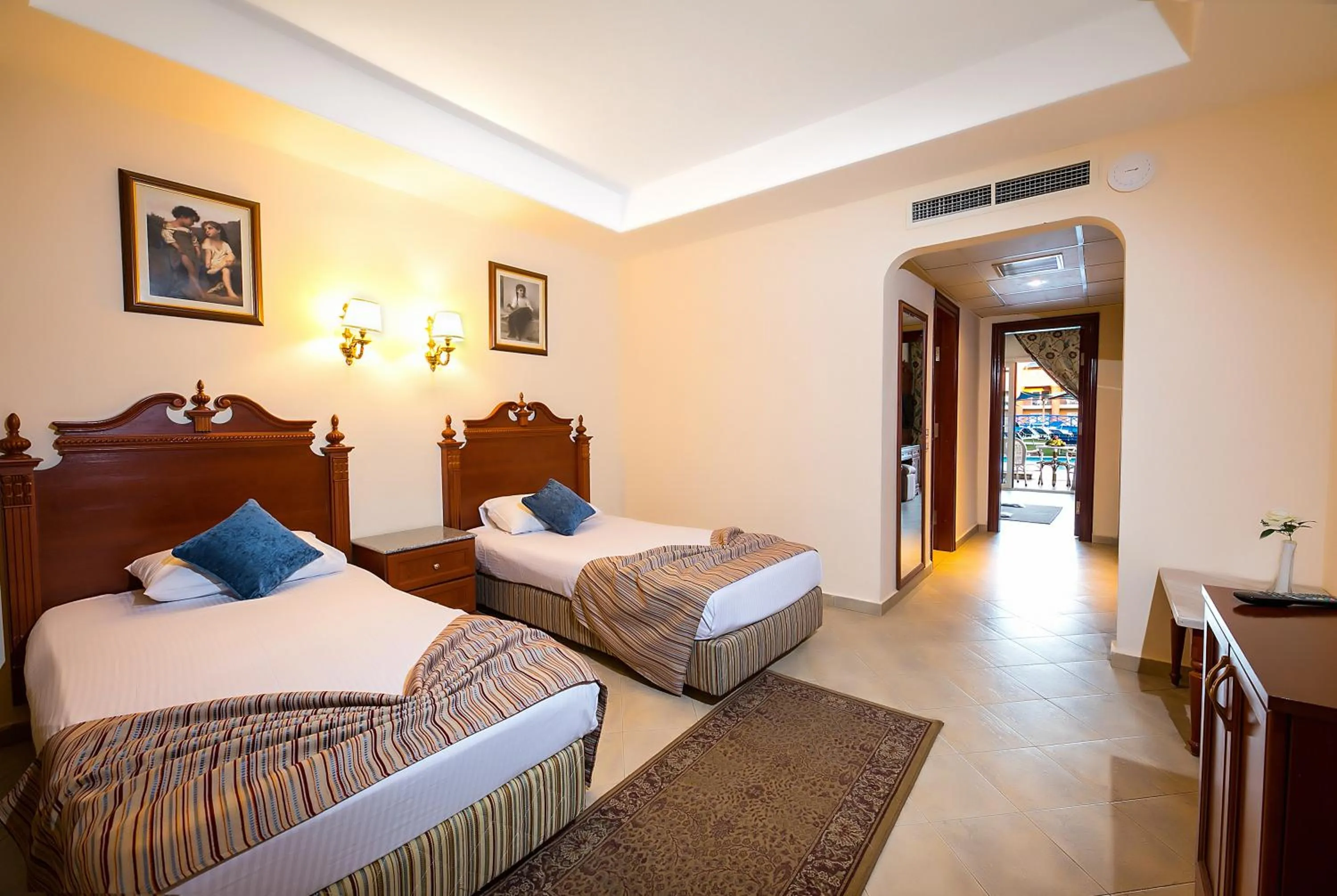 Bedroom, Bed in Titanic Palace Families and couples only