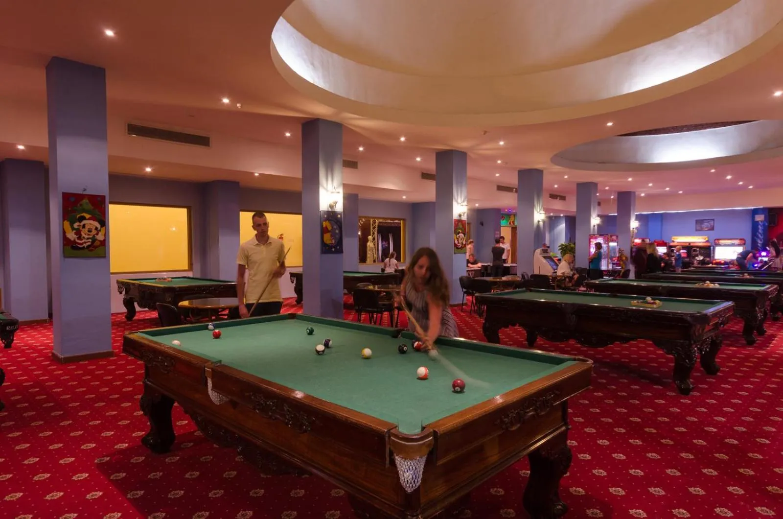 Business facilities in Titanic Beach - Families and Couples only