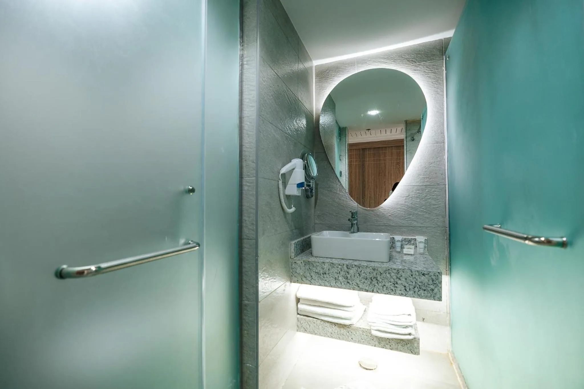 Bathroom in Titanic Beach - Families and Couples only