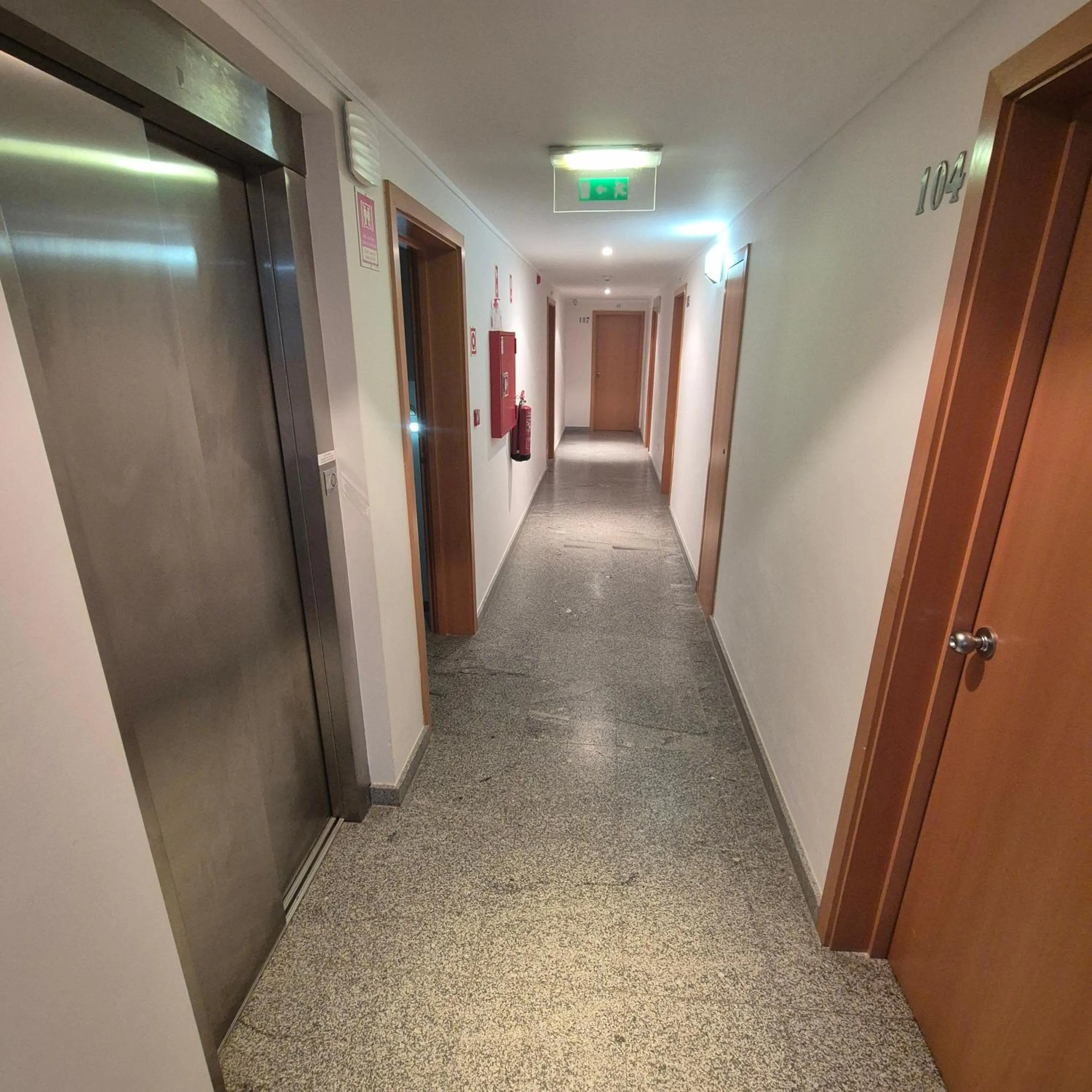 Property building in Apartamentos Turísticos Vila Praia