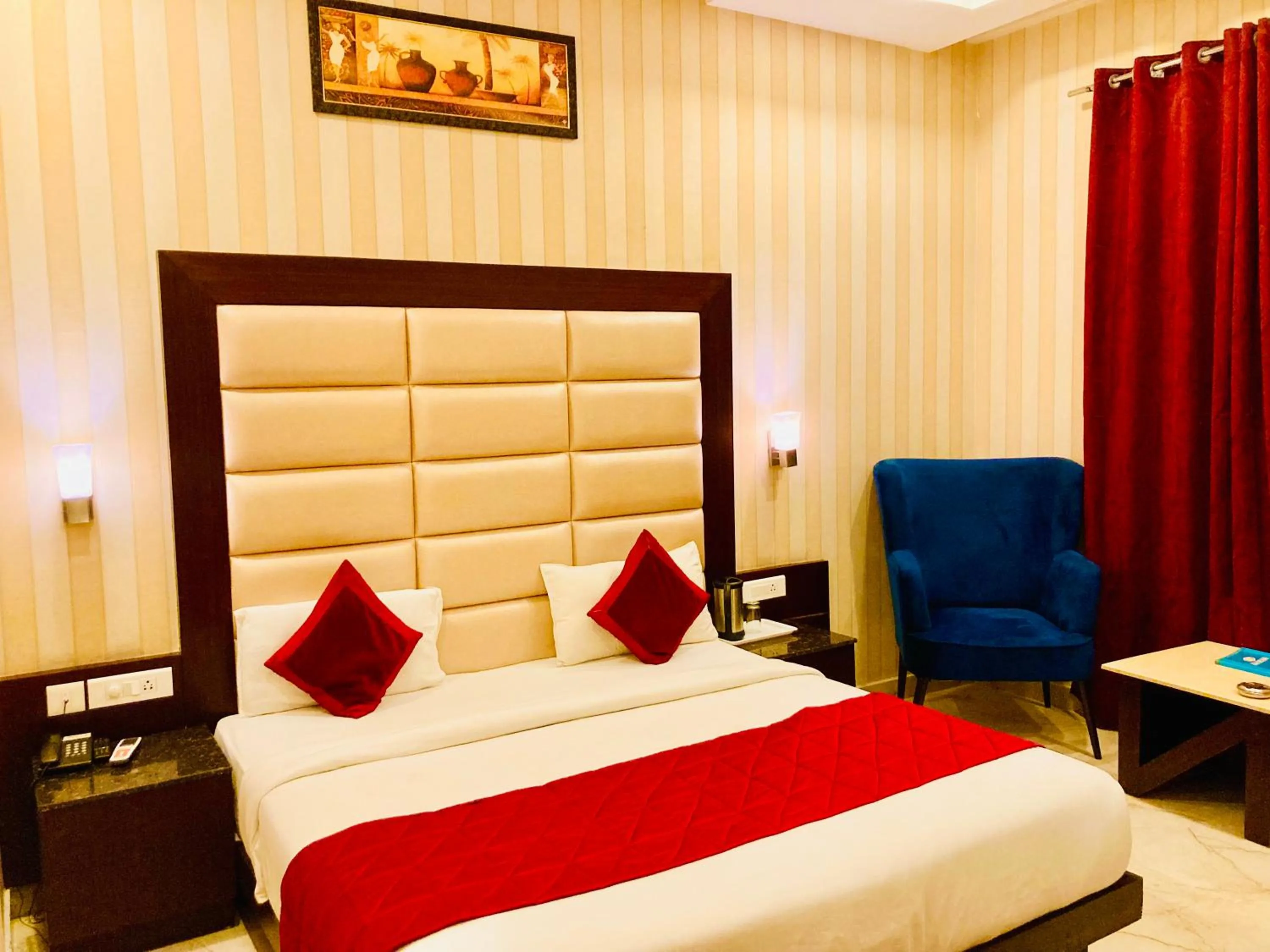 Bedroom, Bed in Hotel The Onix