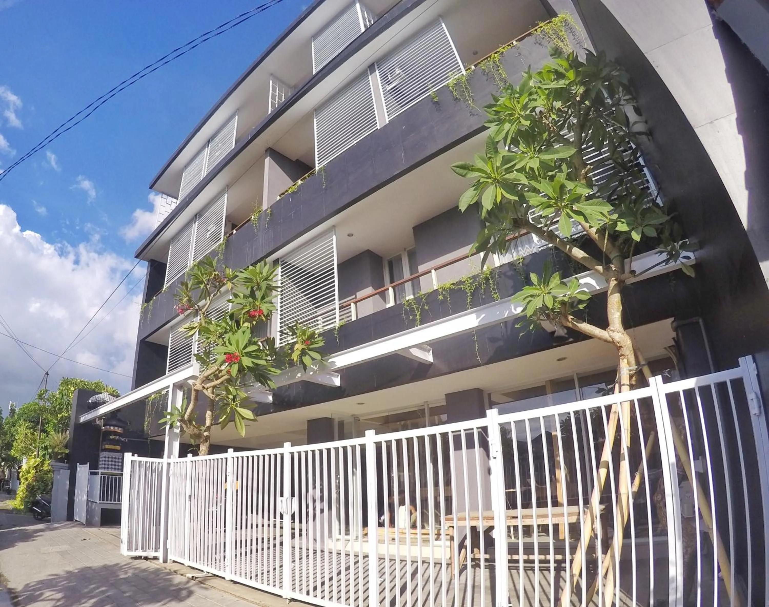 Facade/entrance in Pondok Nyaman 15