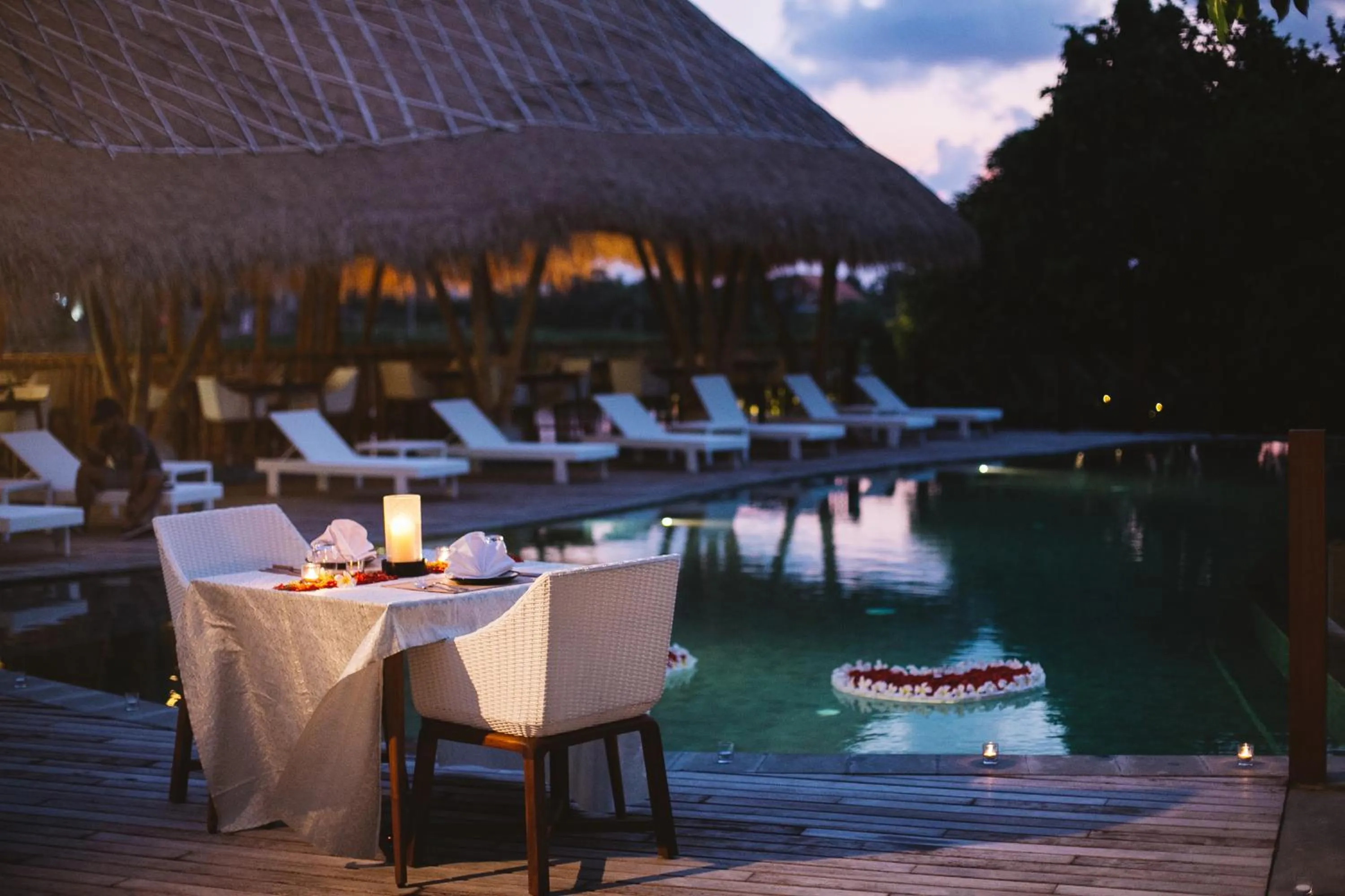 Restaurant/places to eat in Theanna Villa and Spa Canggu